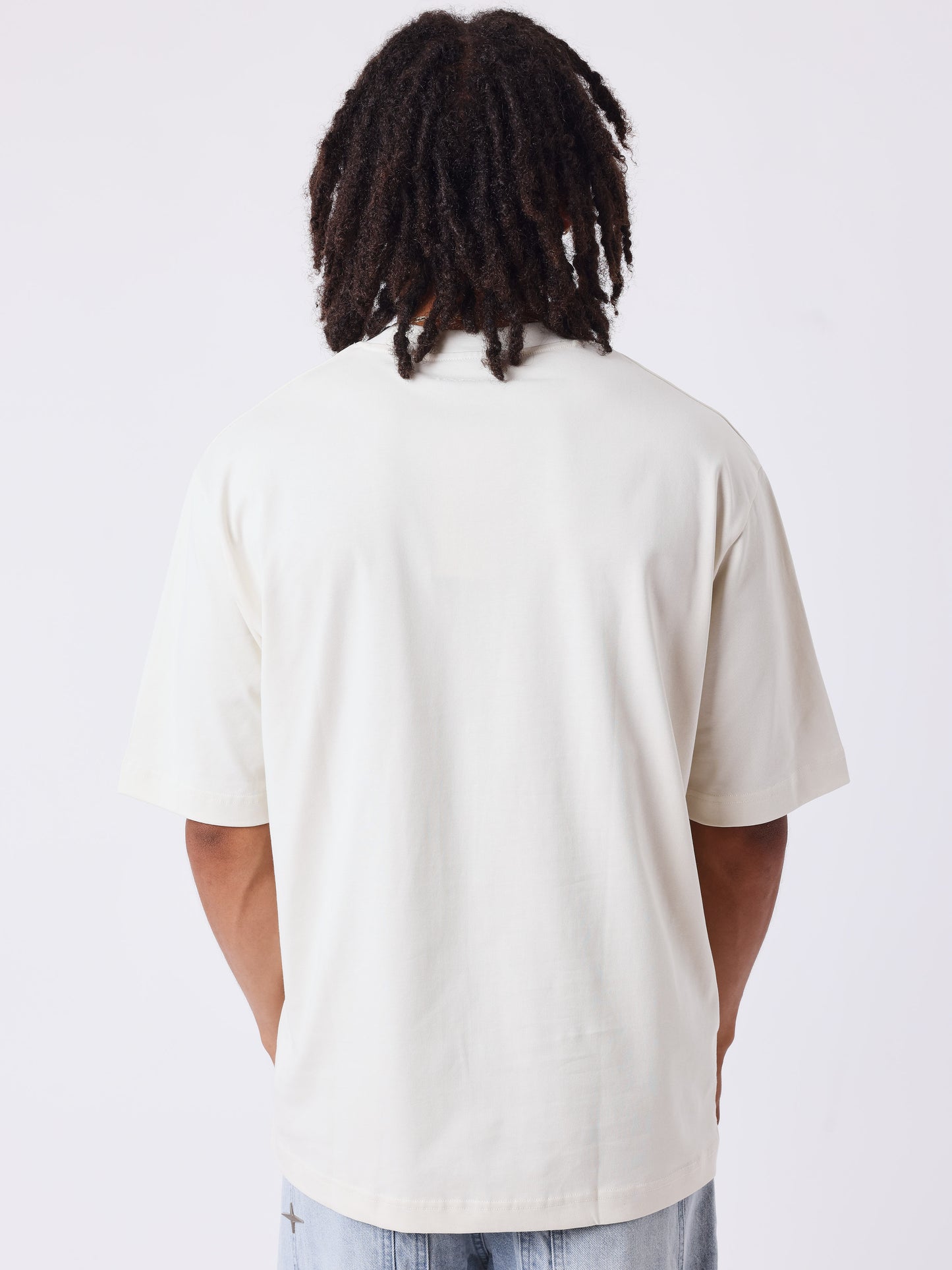 Essential Logo T-Shirt