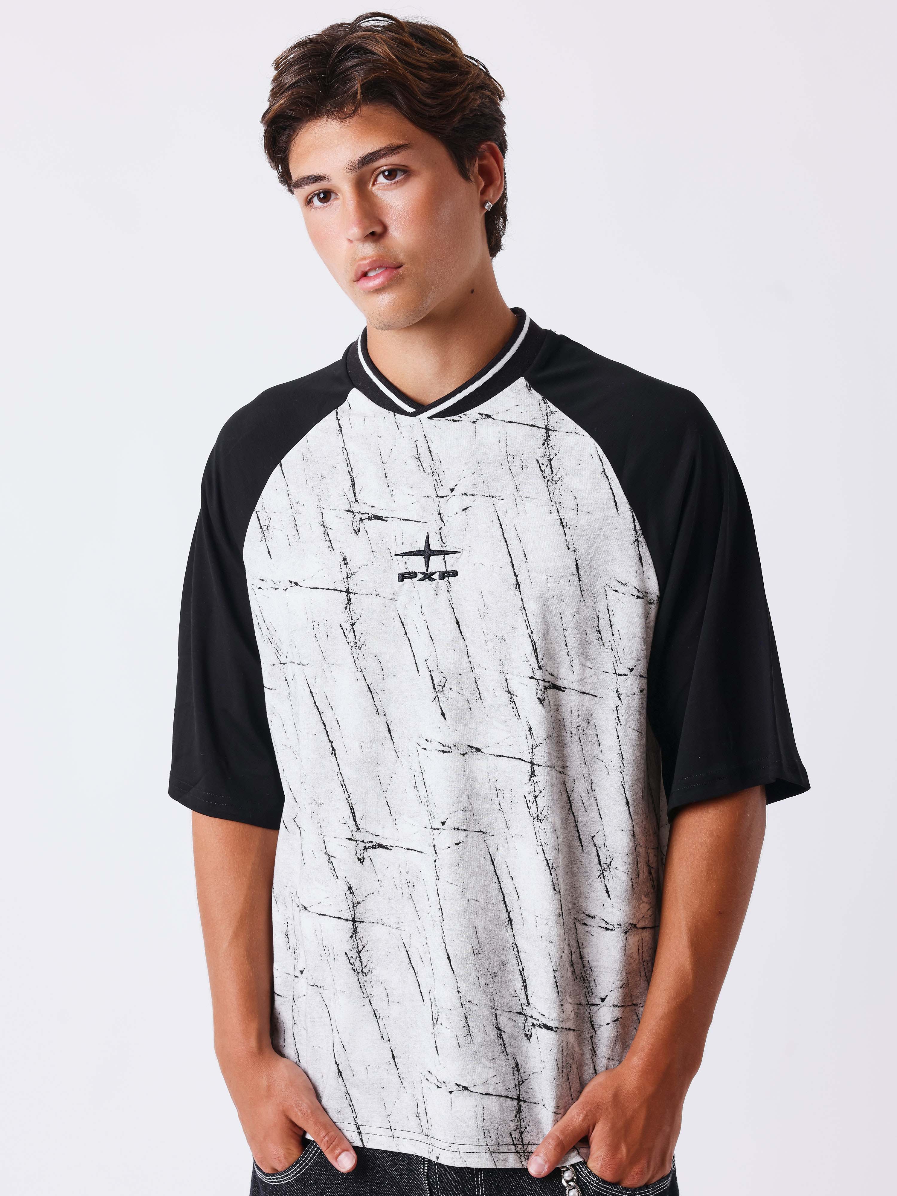Raglan-T-Shirt mit Grafikmuster-1