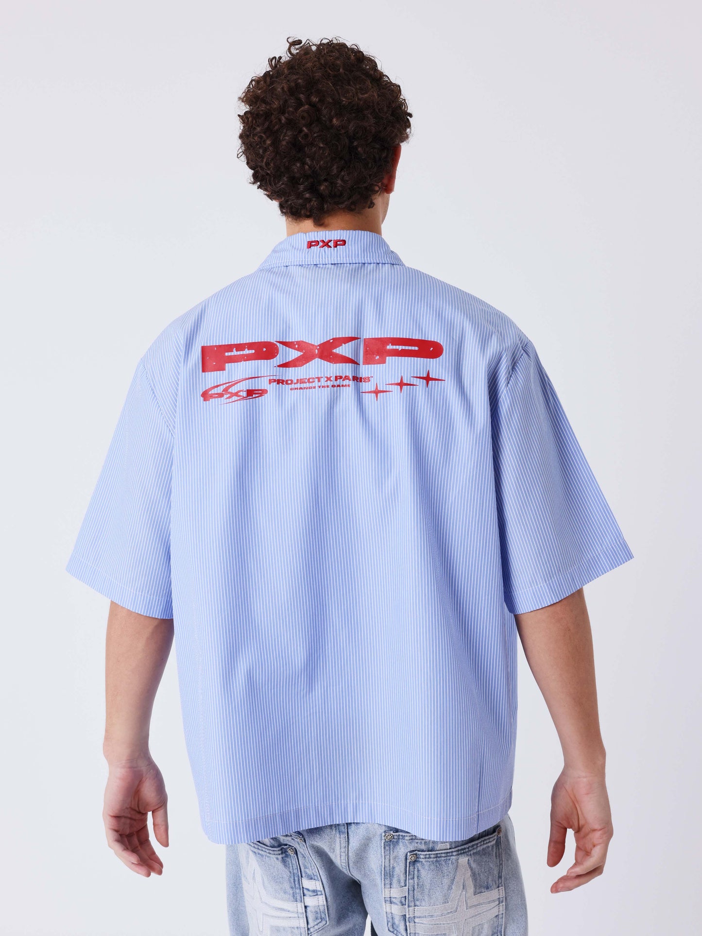 Camicia a righe a maniche corte