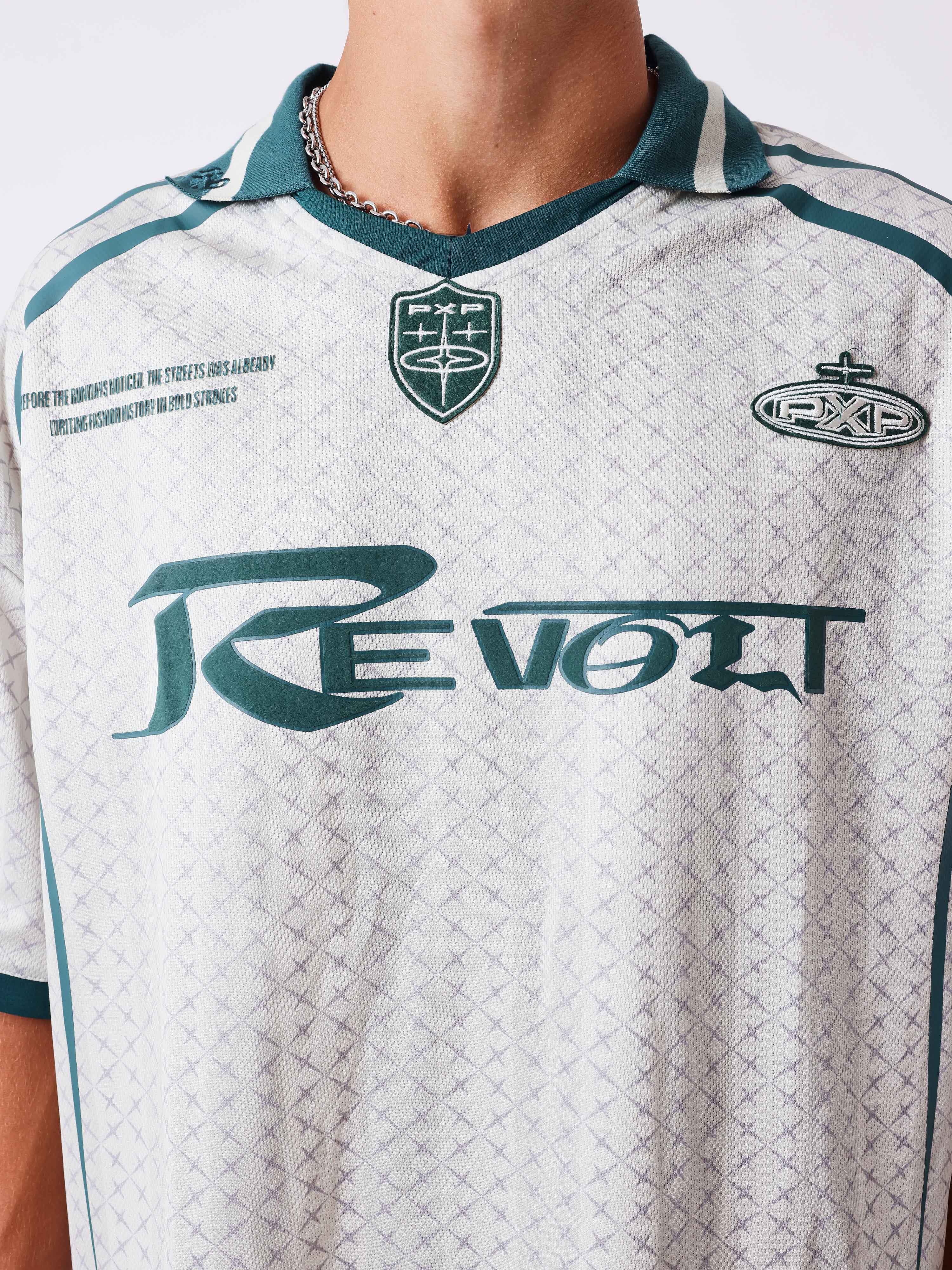 Revolt Trikot mit gestreiftem Muster und aufgedruckten Logos-2
