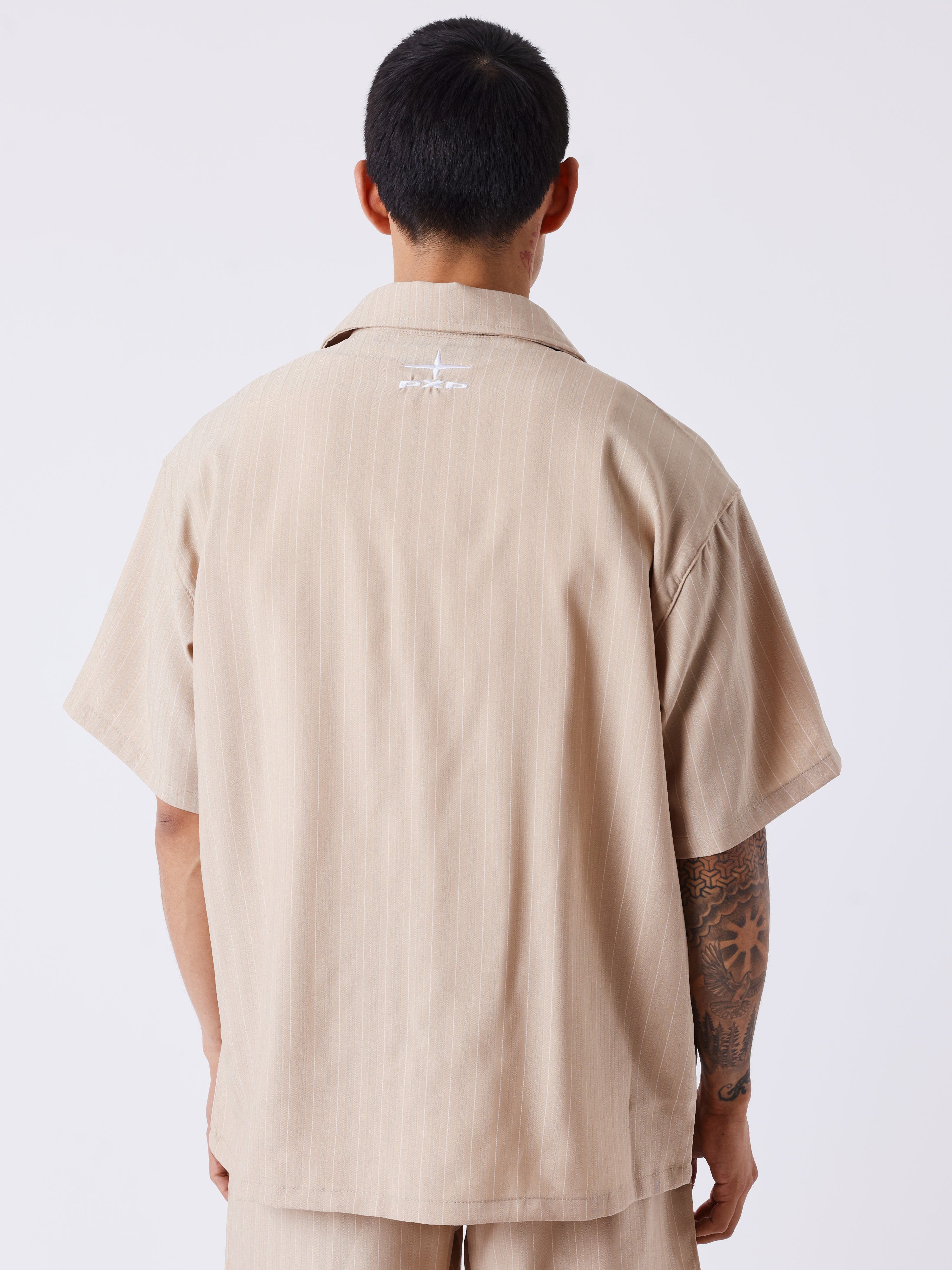 Camisas de manga corta a rayas-2