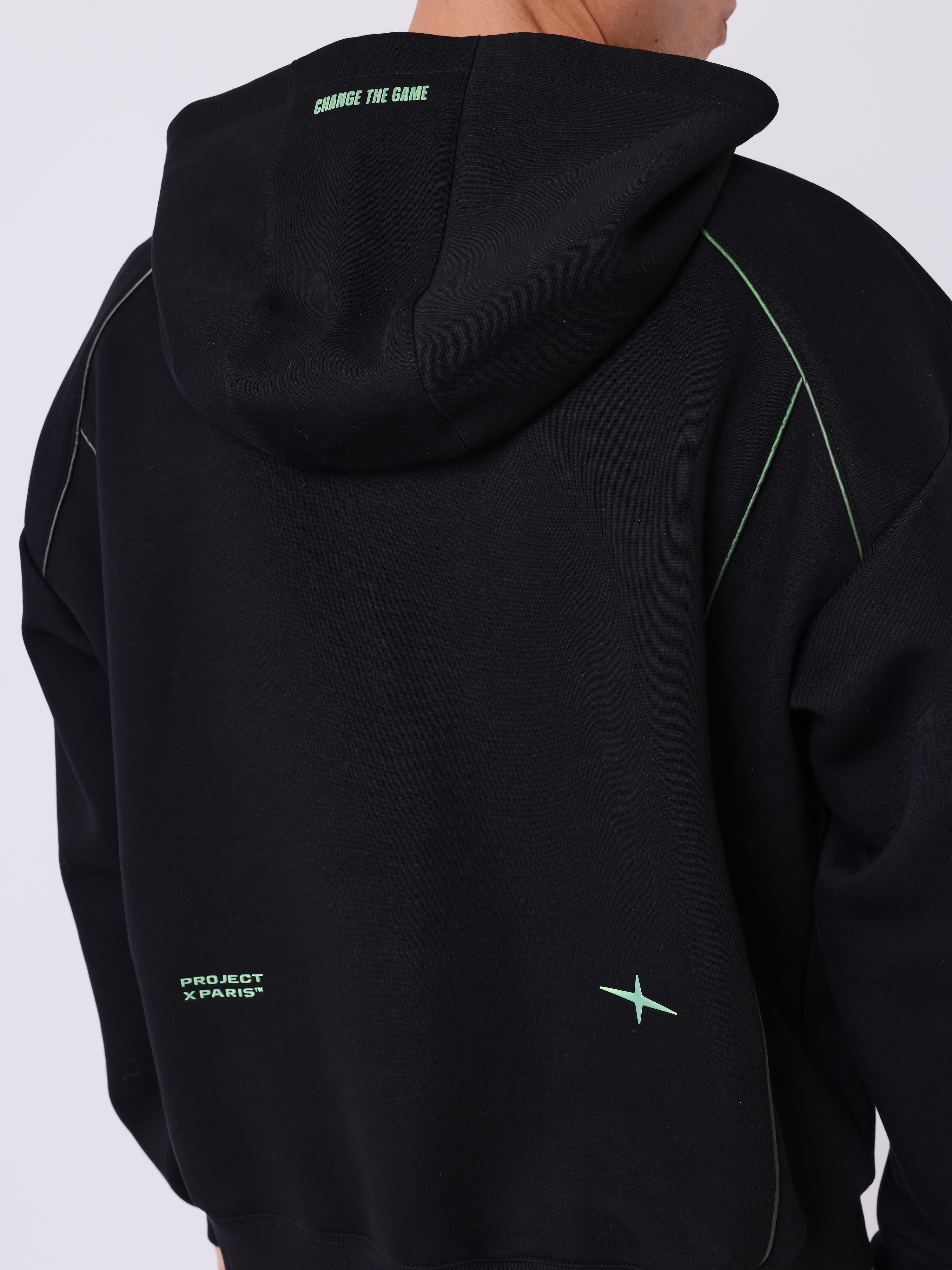 Sweatshirt com capuz com logo termorreativo-4