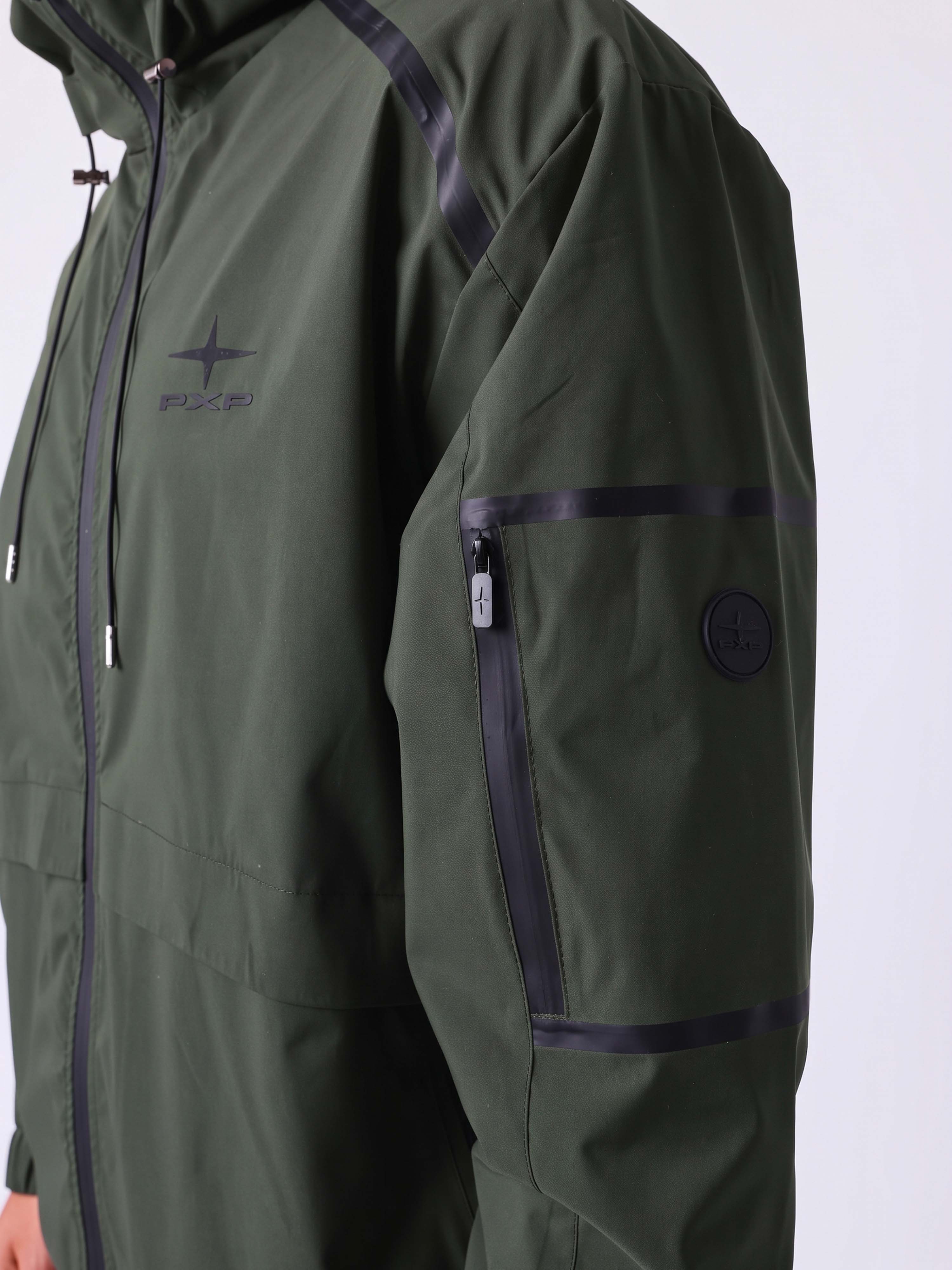 Veste technique à capuche Motion-4
