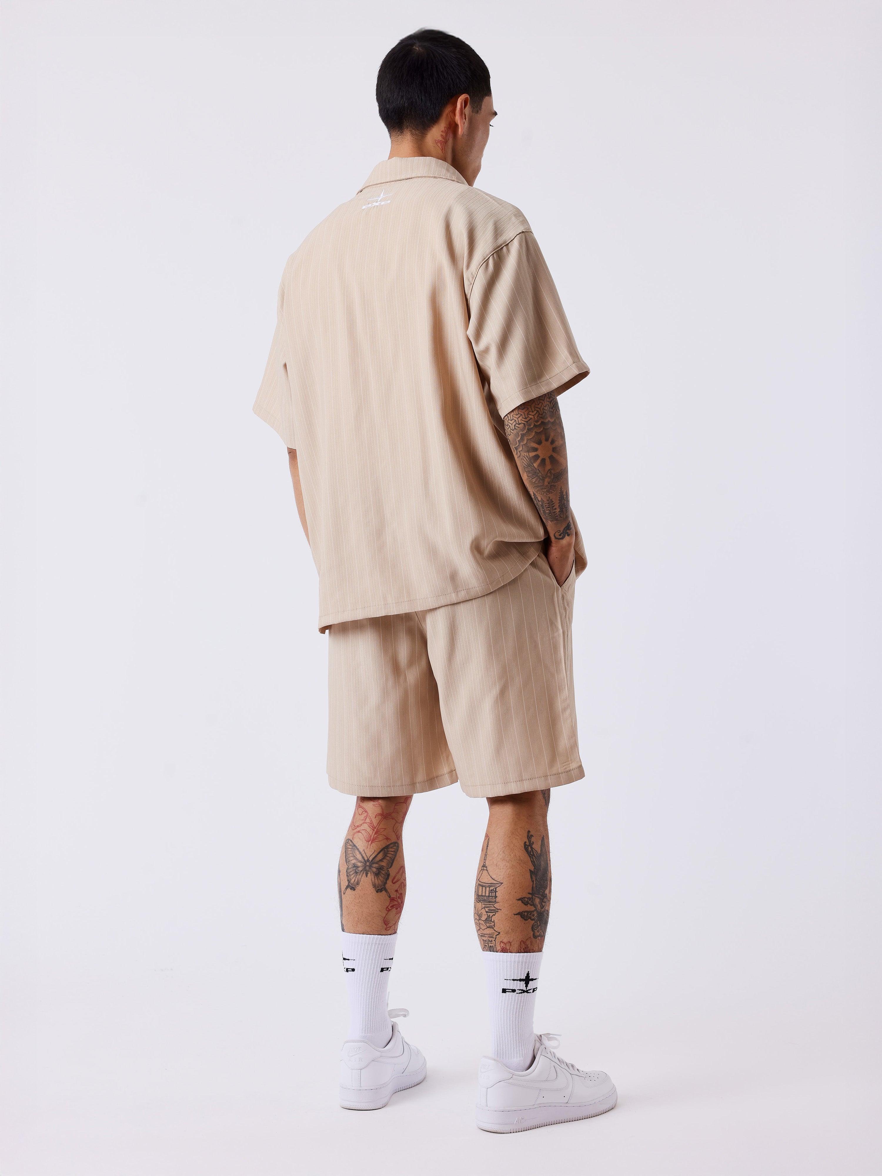 Striped shorts with elastic waistband-2