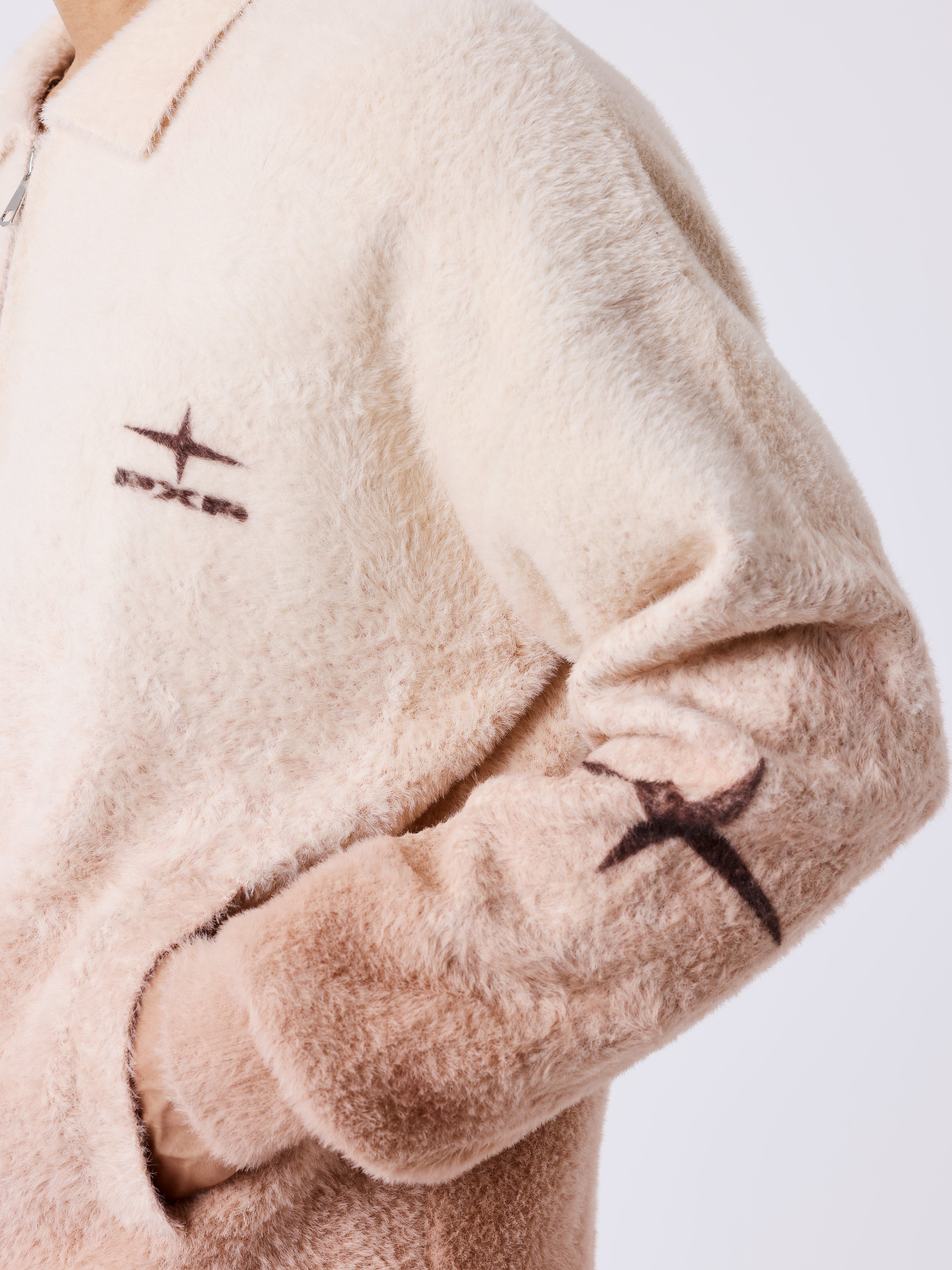 Polokravevest i mohair mountain-3