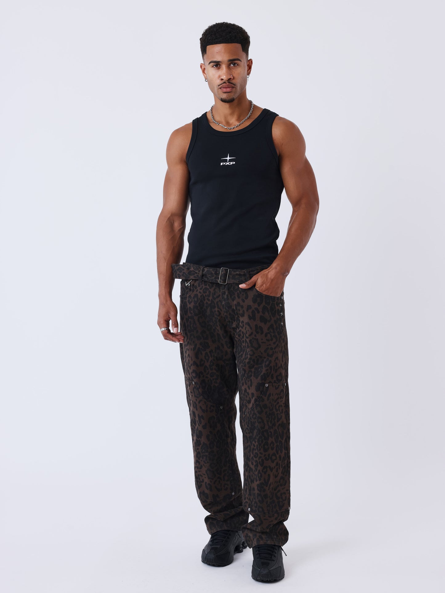 Leopard print denim carpenter style bukser