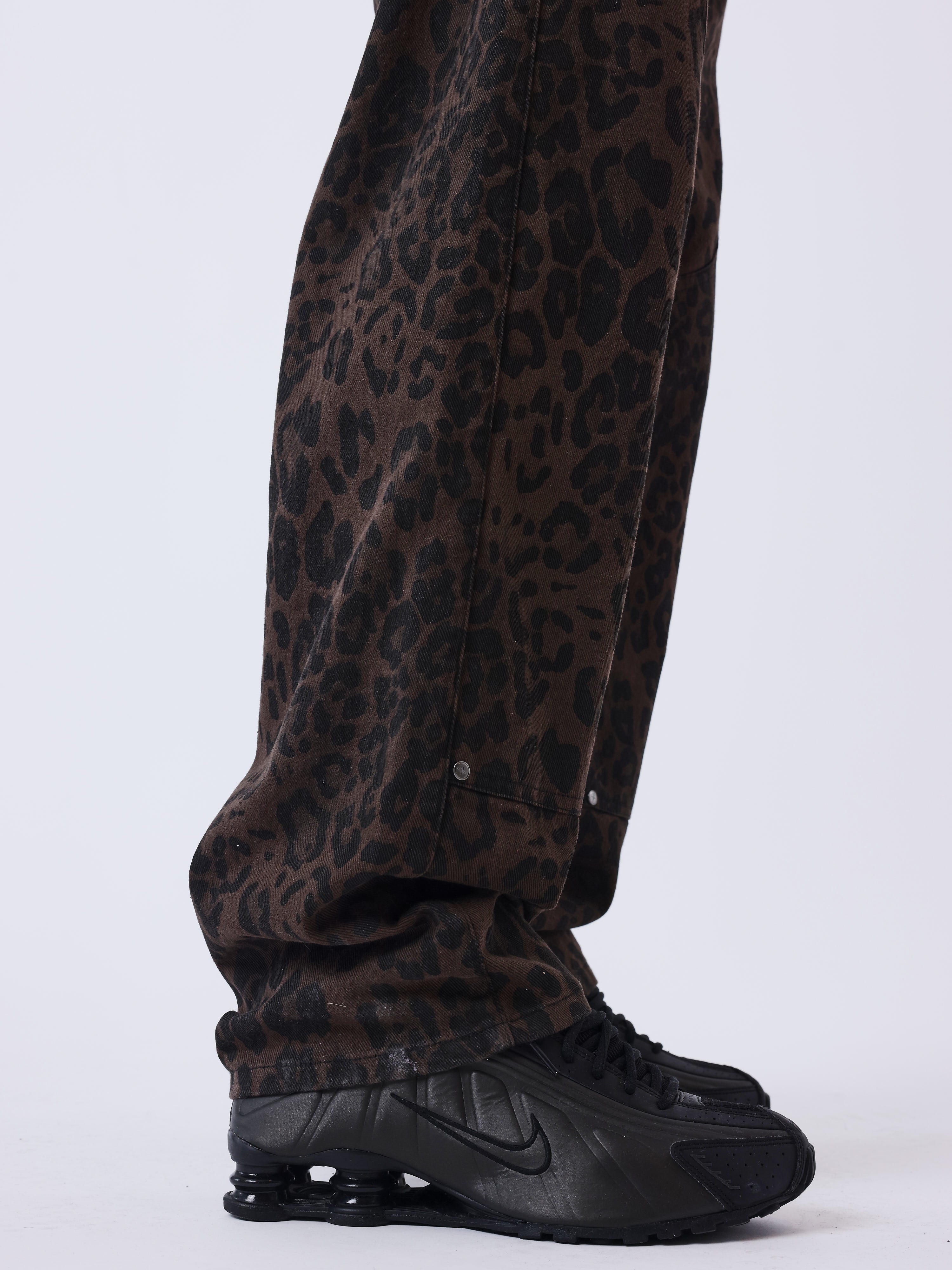Leopard print denim carpenter style bukser-5