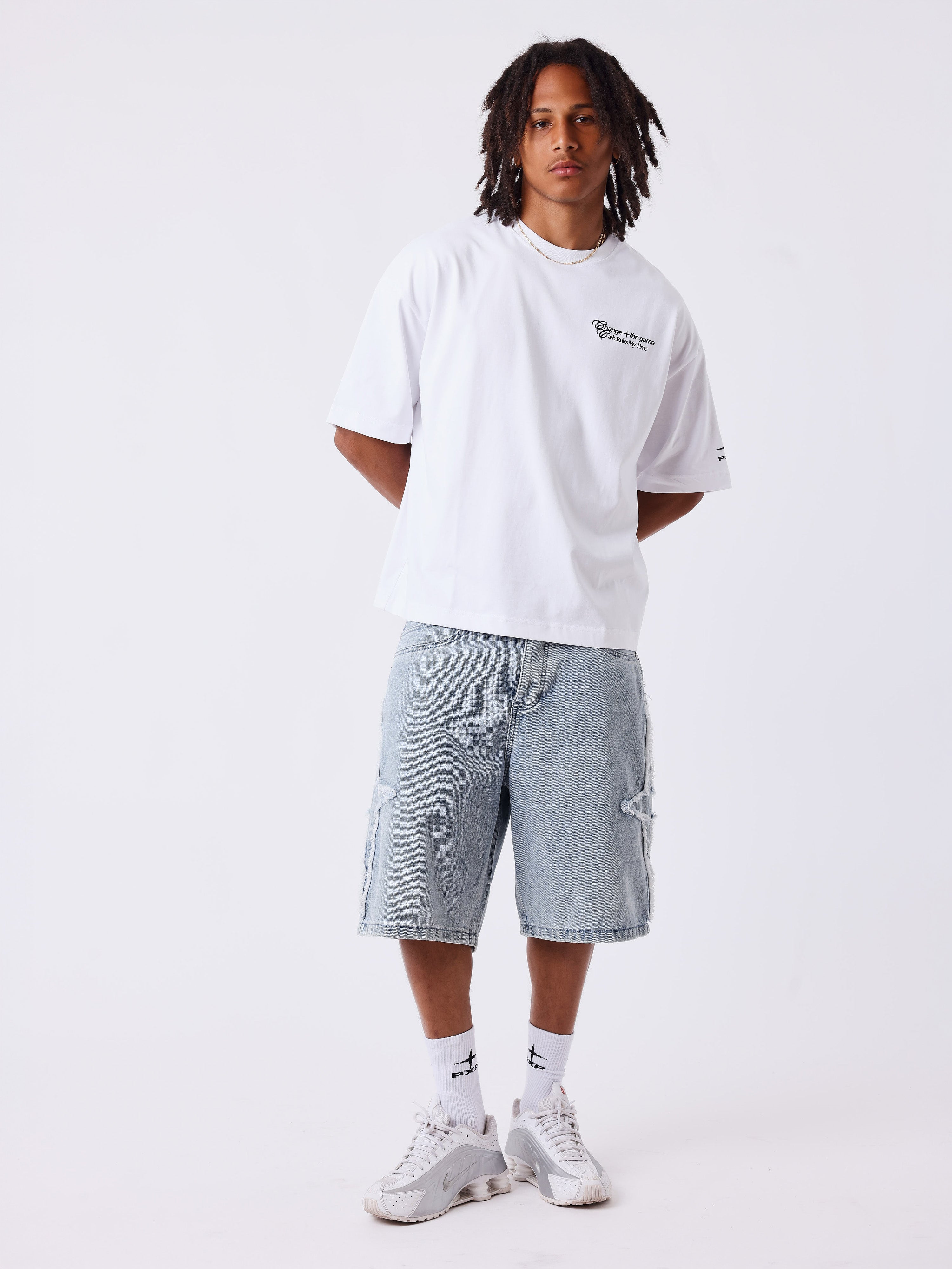 Short denim com detalhes desfiados PXP-1