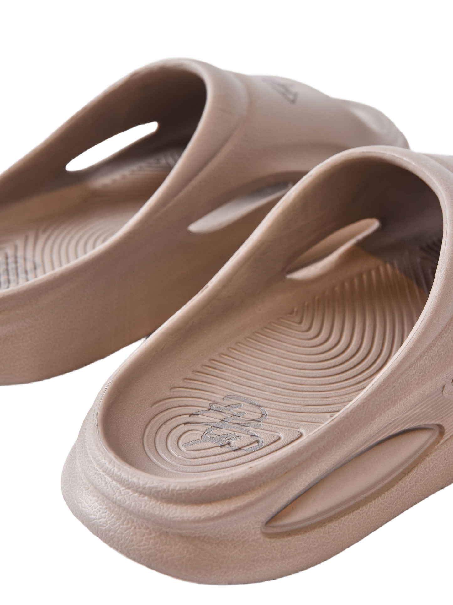 claquette-project-x-paris-taupe-packshot-backgroundremoved