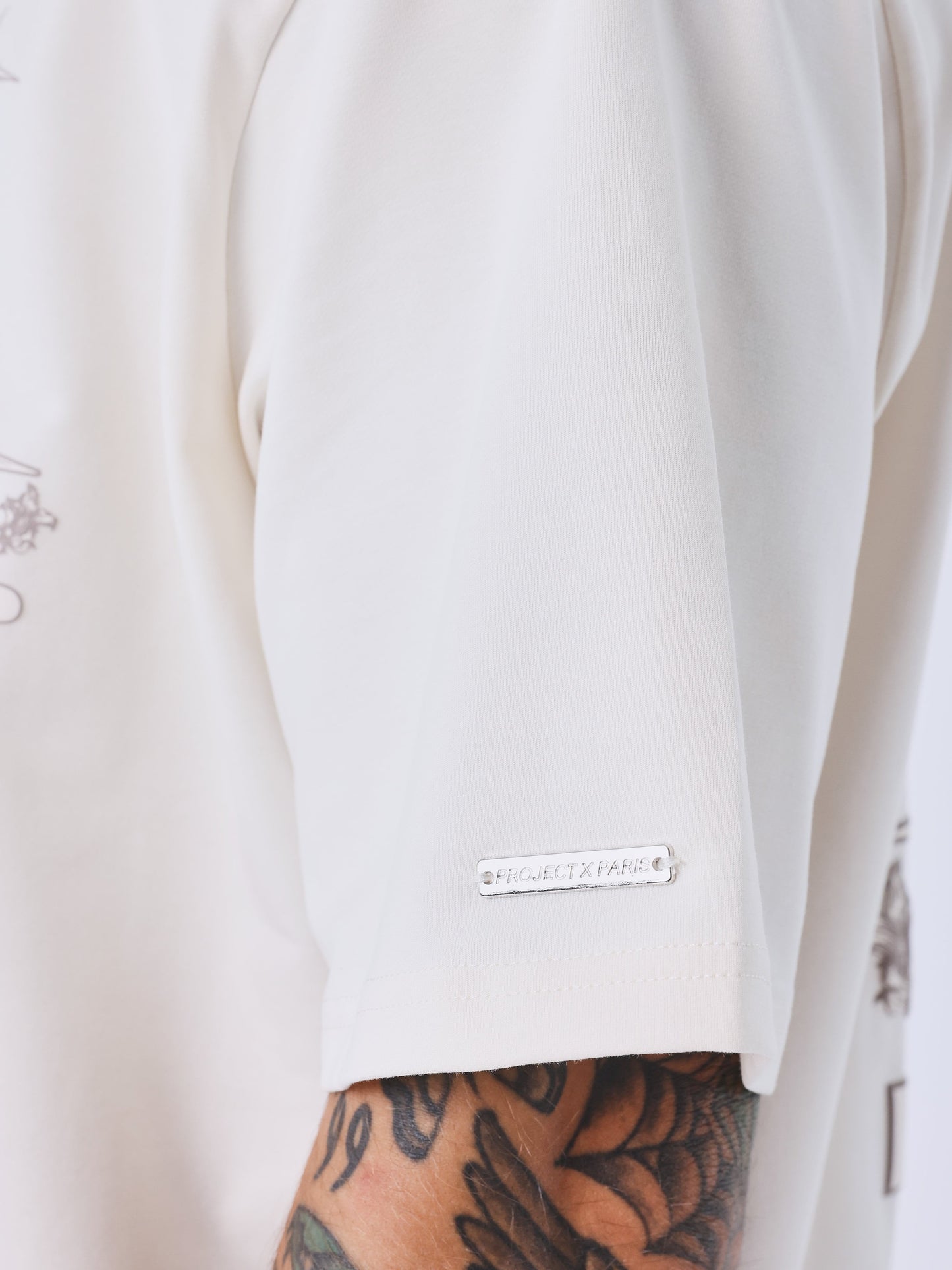 T-shirt Divinità