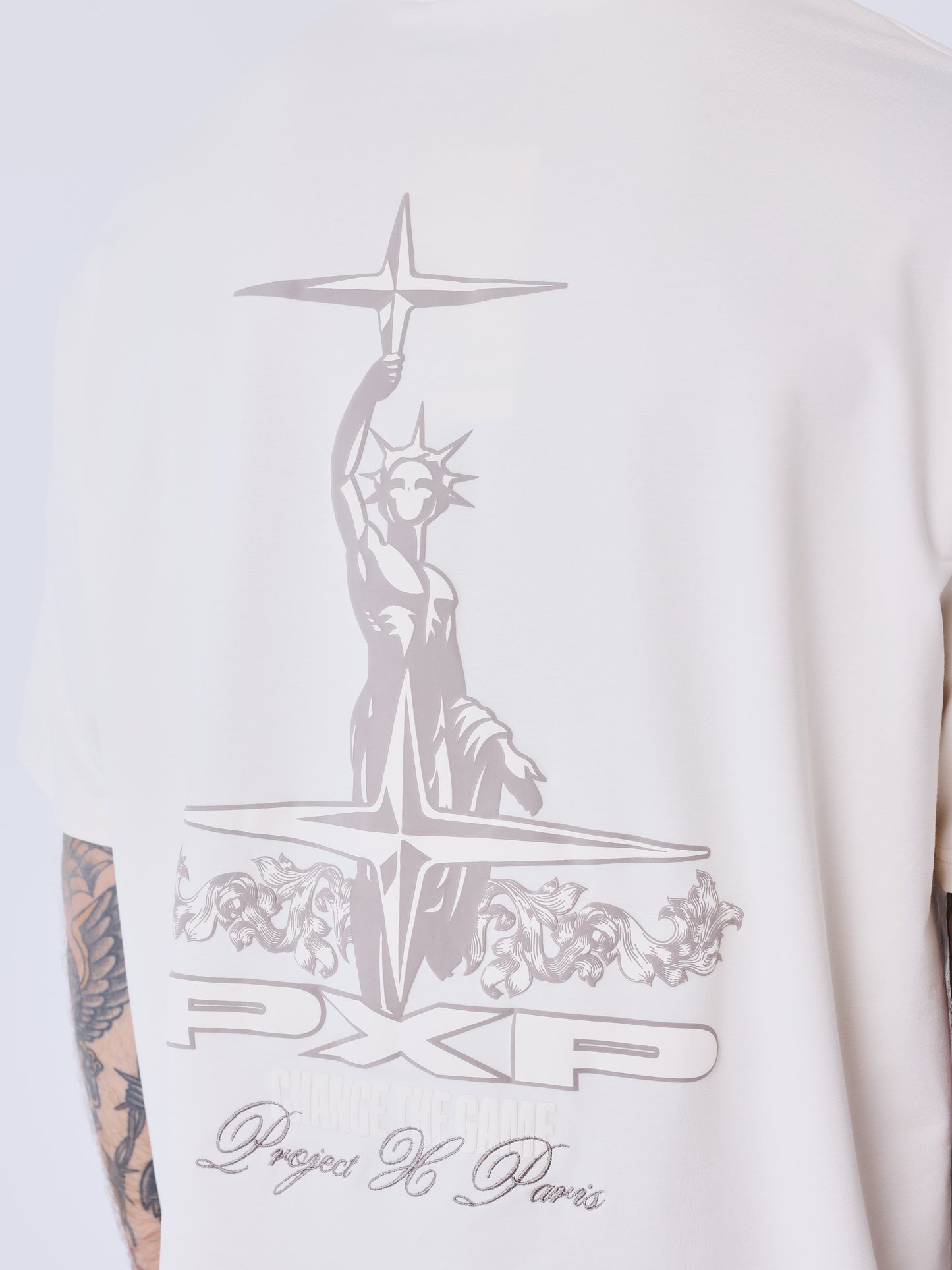 T-shirt Divinità