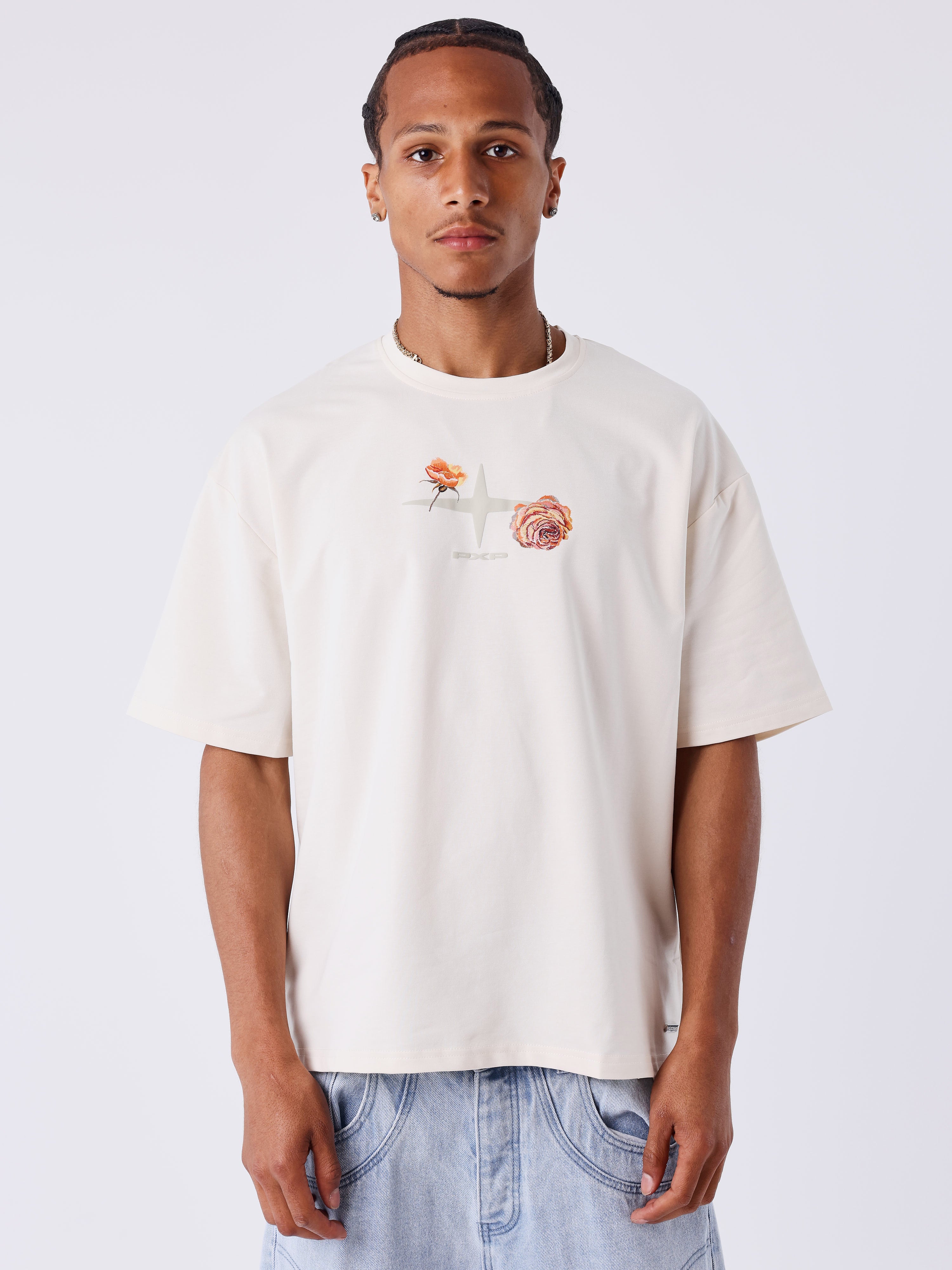 Camiseta Rosas Góticas-1