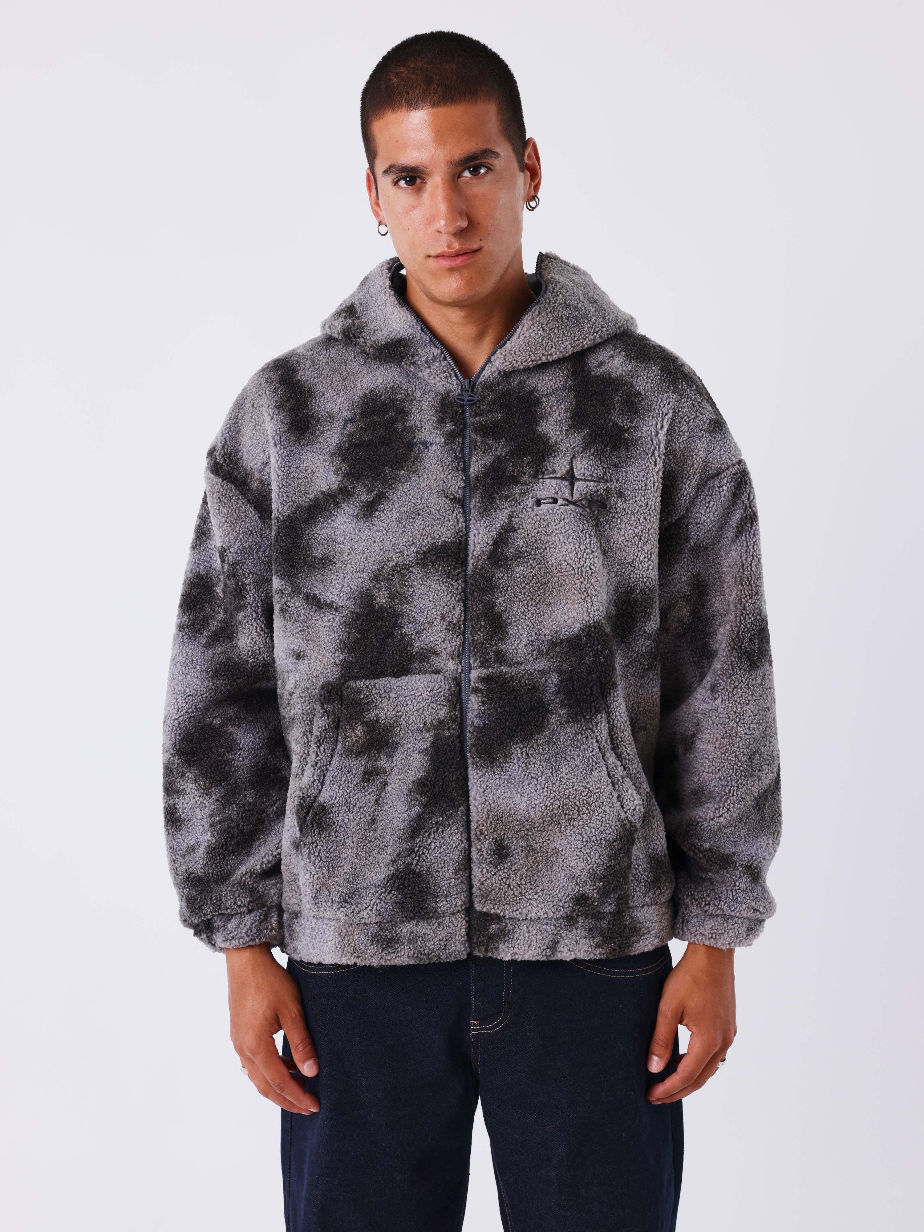 Chaqueta polar con capucha-1