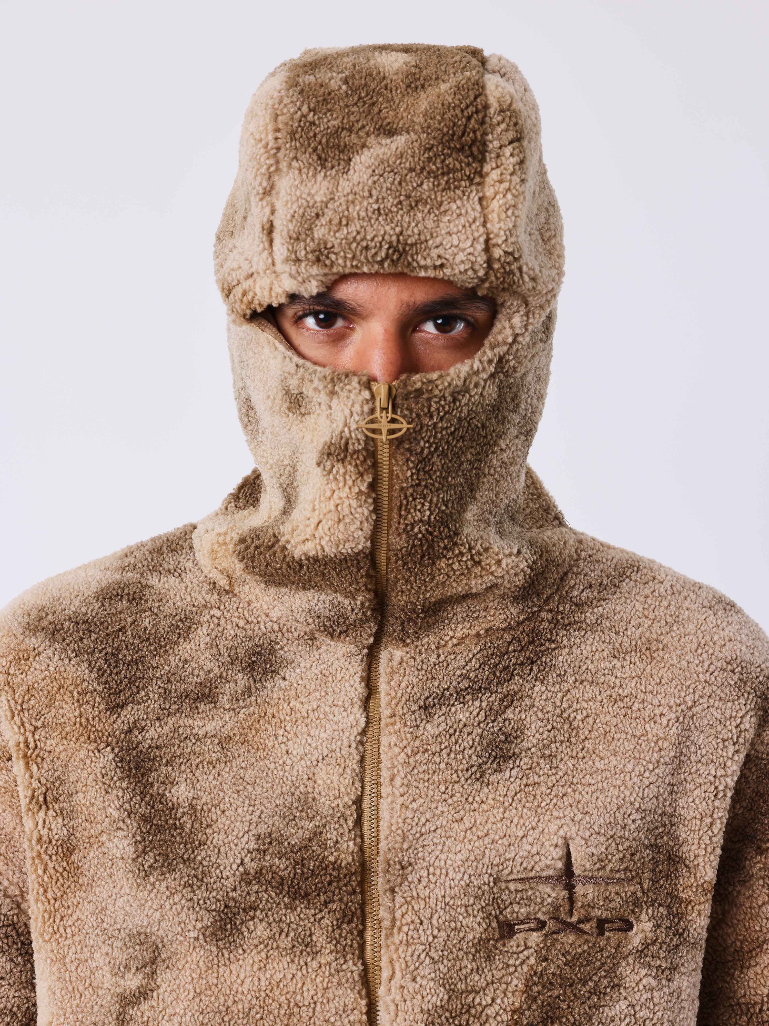 Chaqueta polar con capucha-4