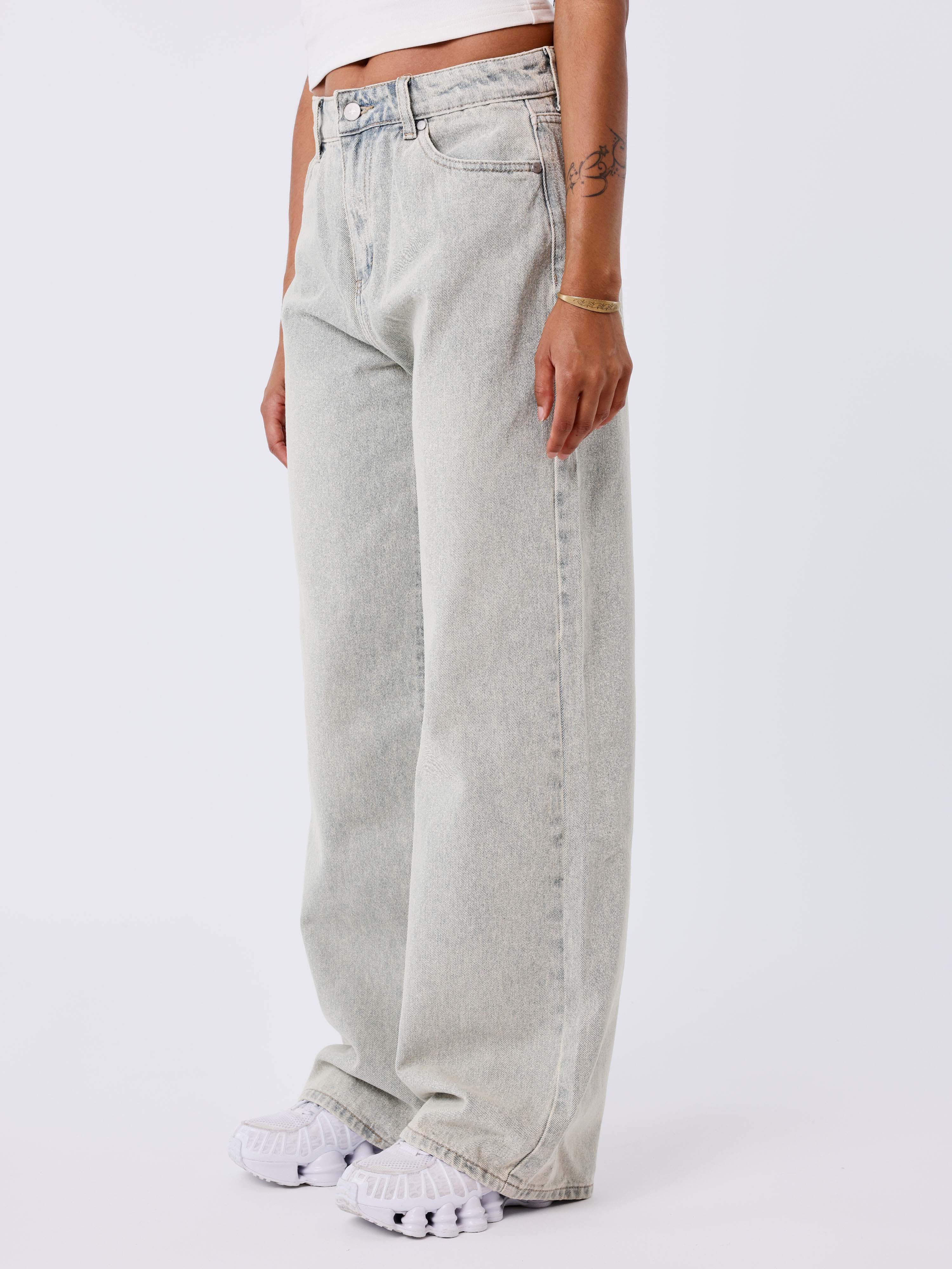 Jean Gritty-3