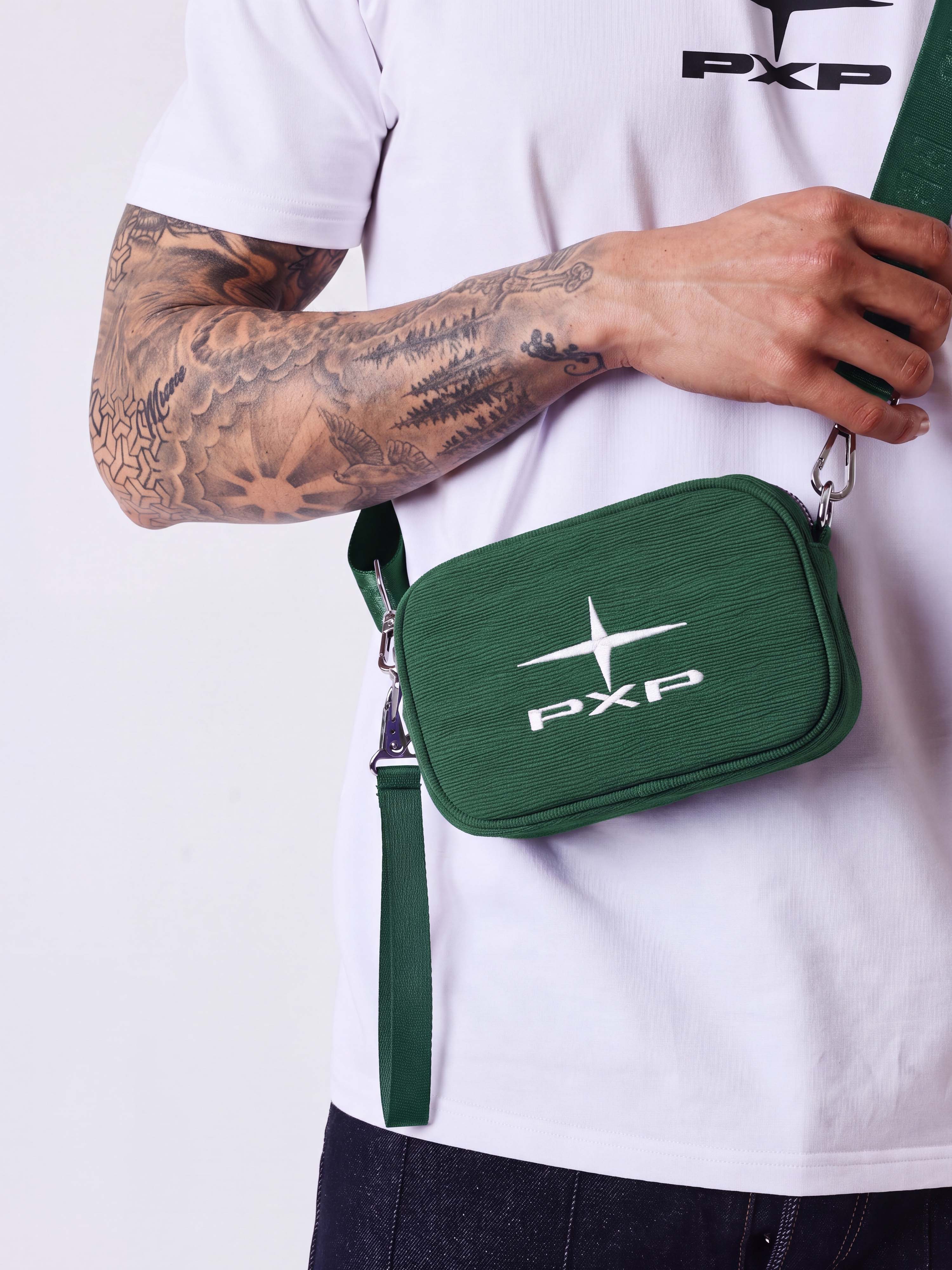 Bolsa tiracolo pequena Essentials-7