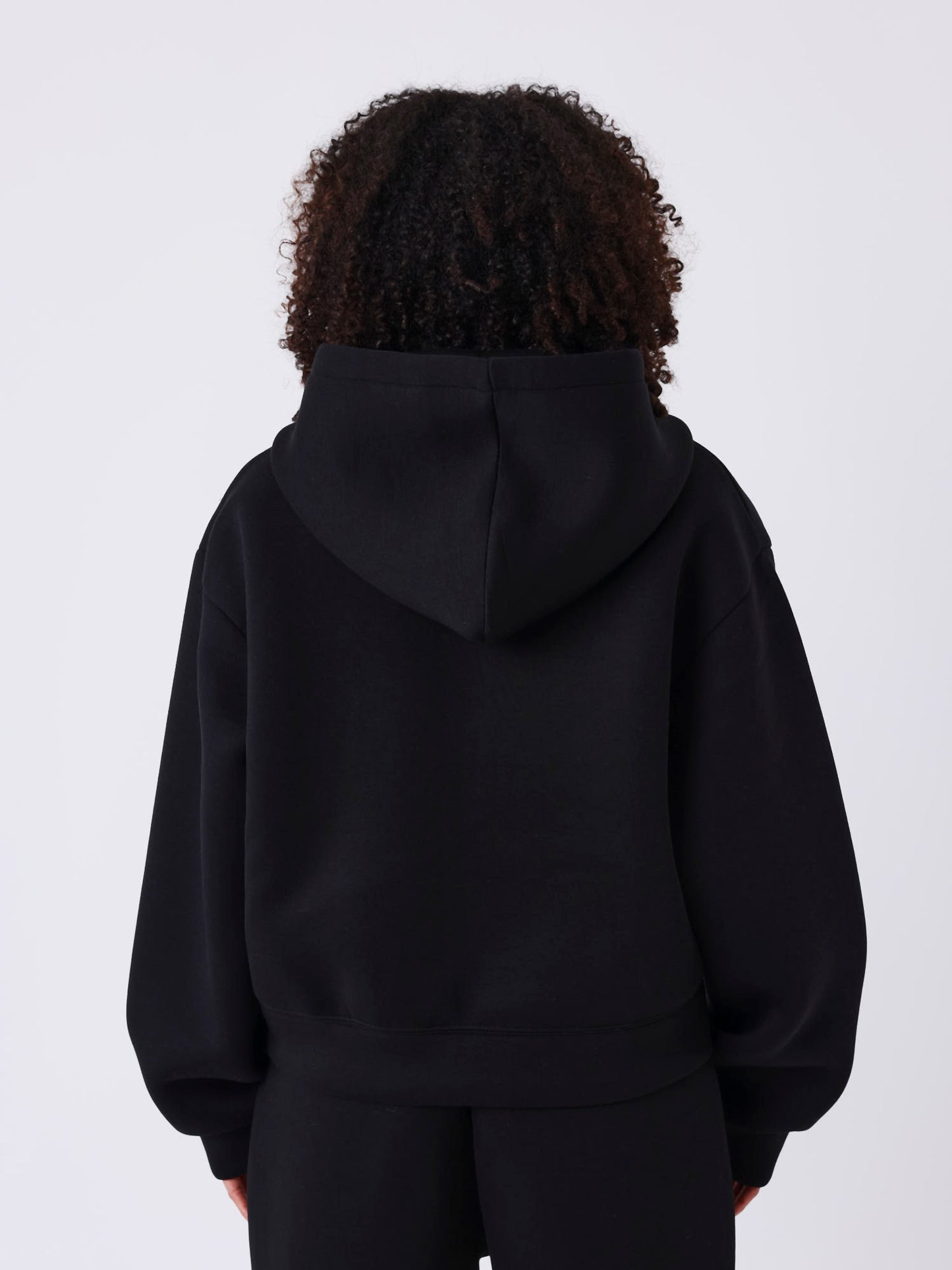 Sweatshirt com capuz e zíper em neoprene