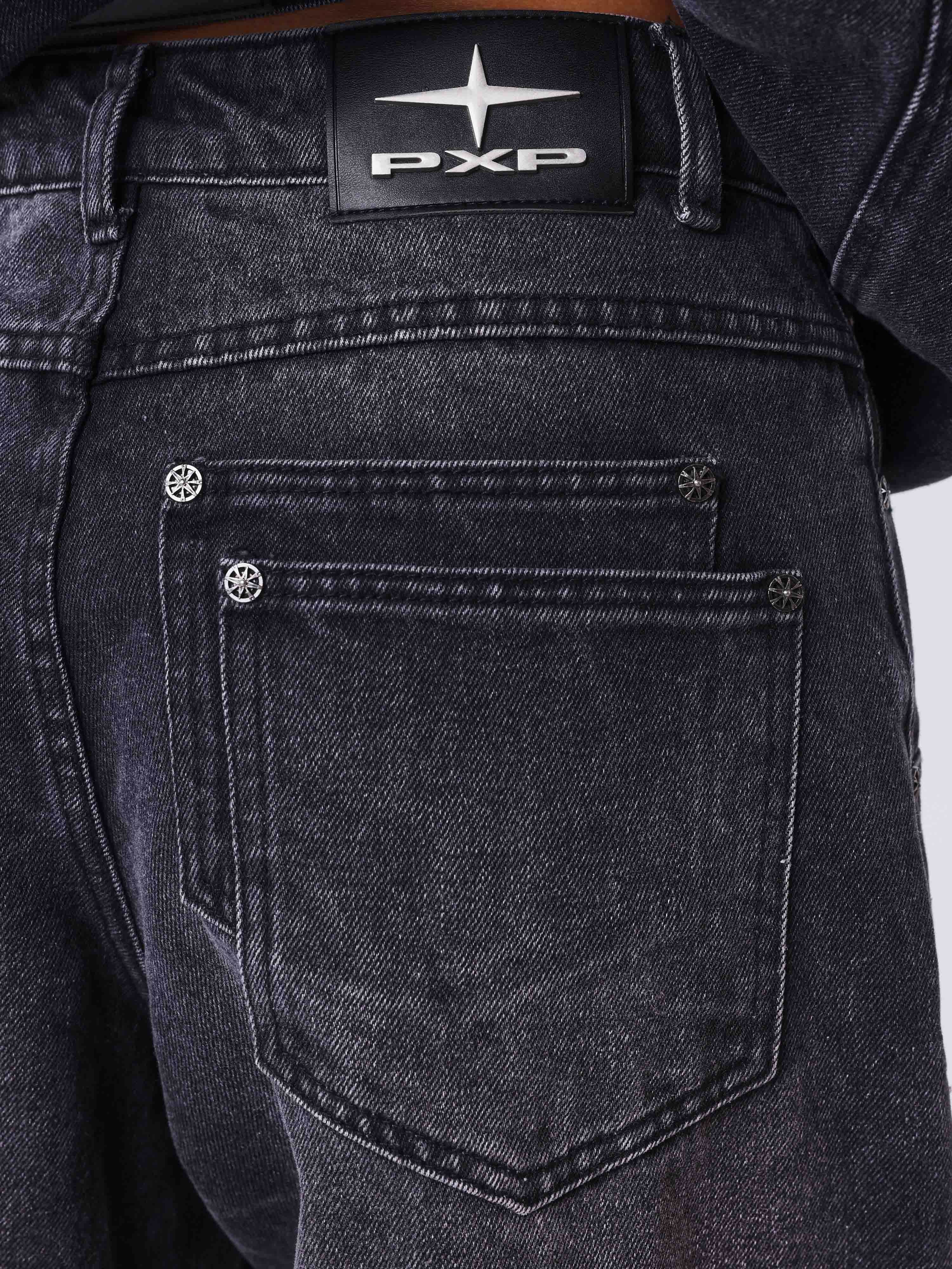 Musta kulutettu denim barrel-farkku-6