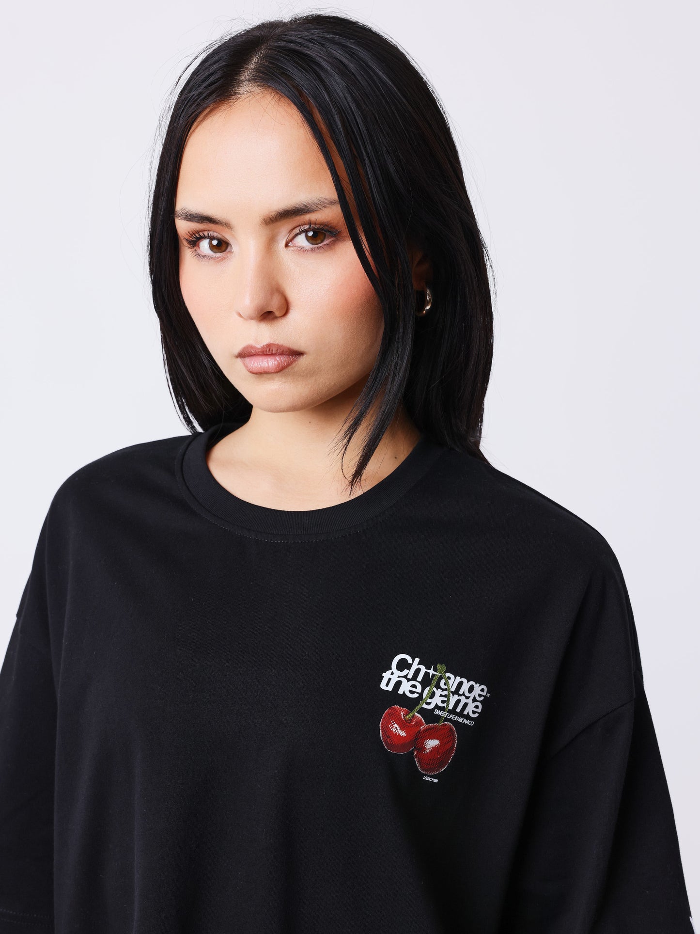 T-Shirt mit Kirschenprint vorne und hinten