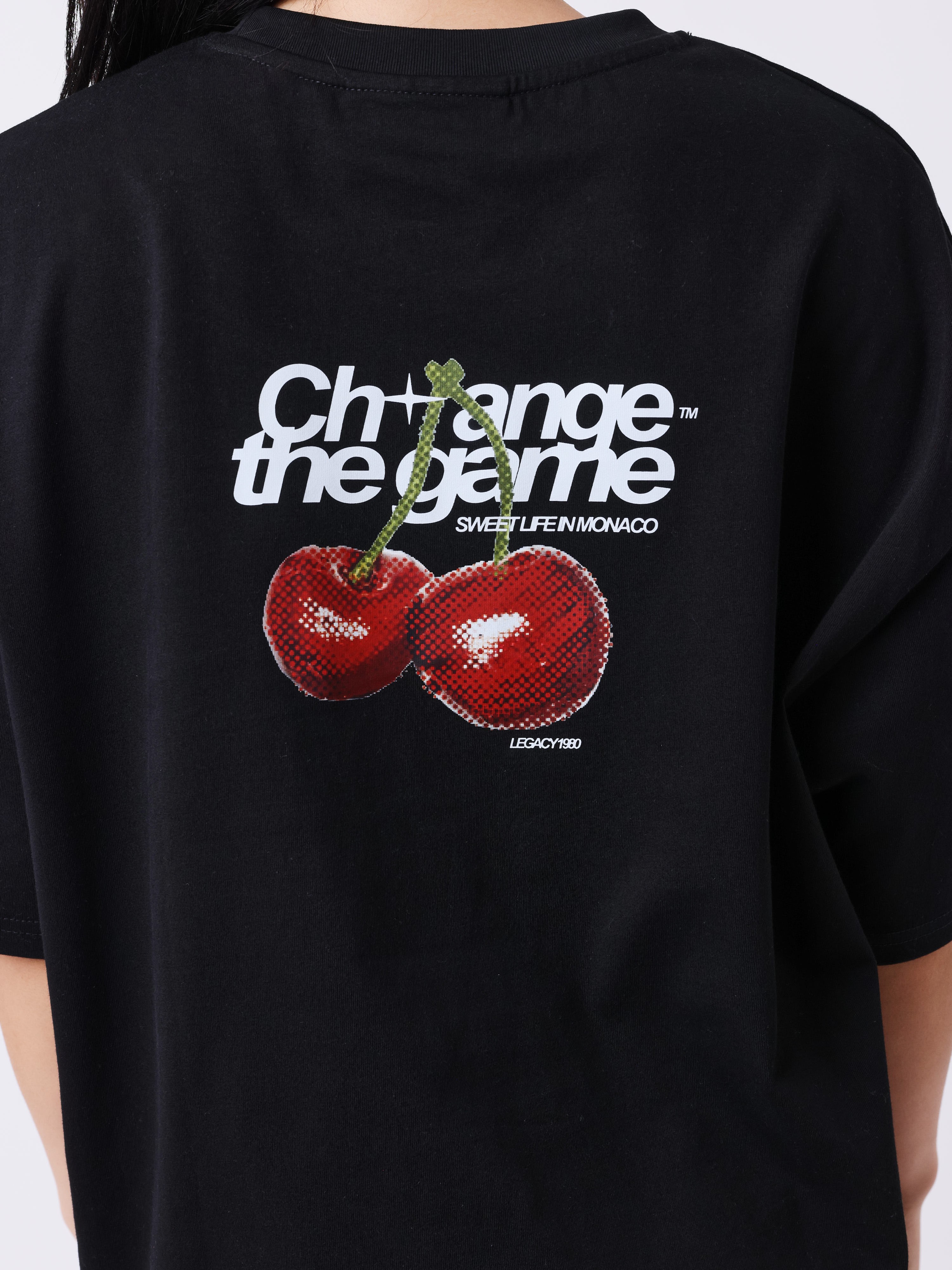 T-Shirt mit Kirschenprint vorne und hinten-5