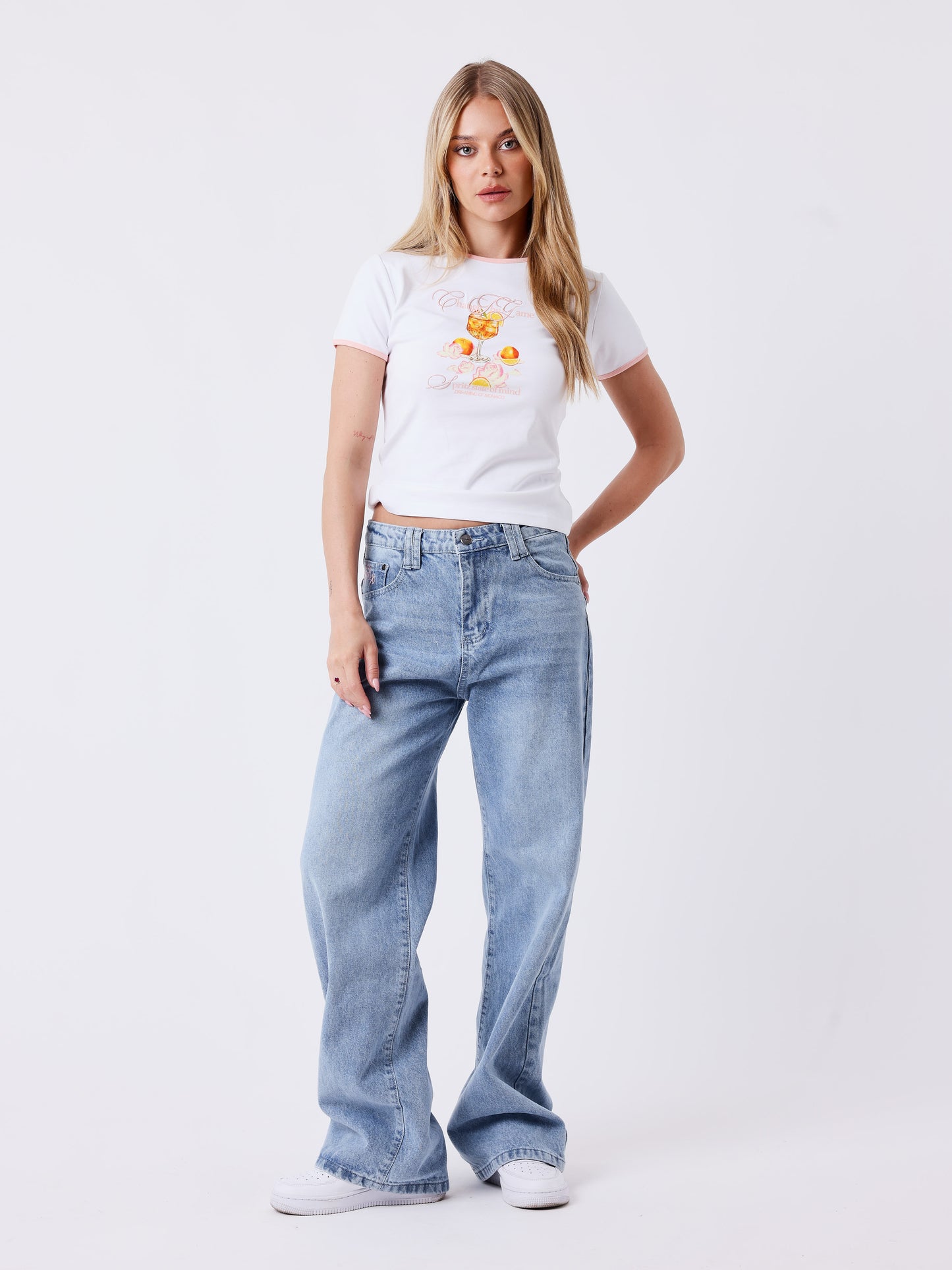 T-shirt ajusté à imprimé cocktail