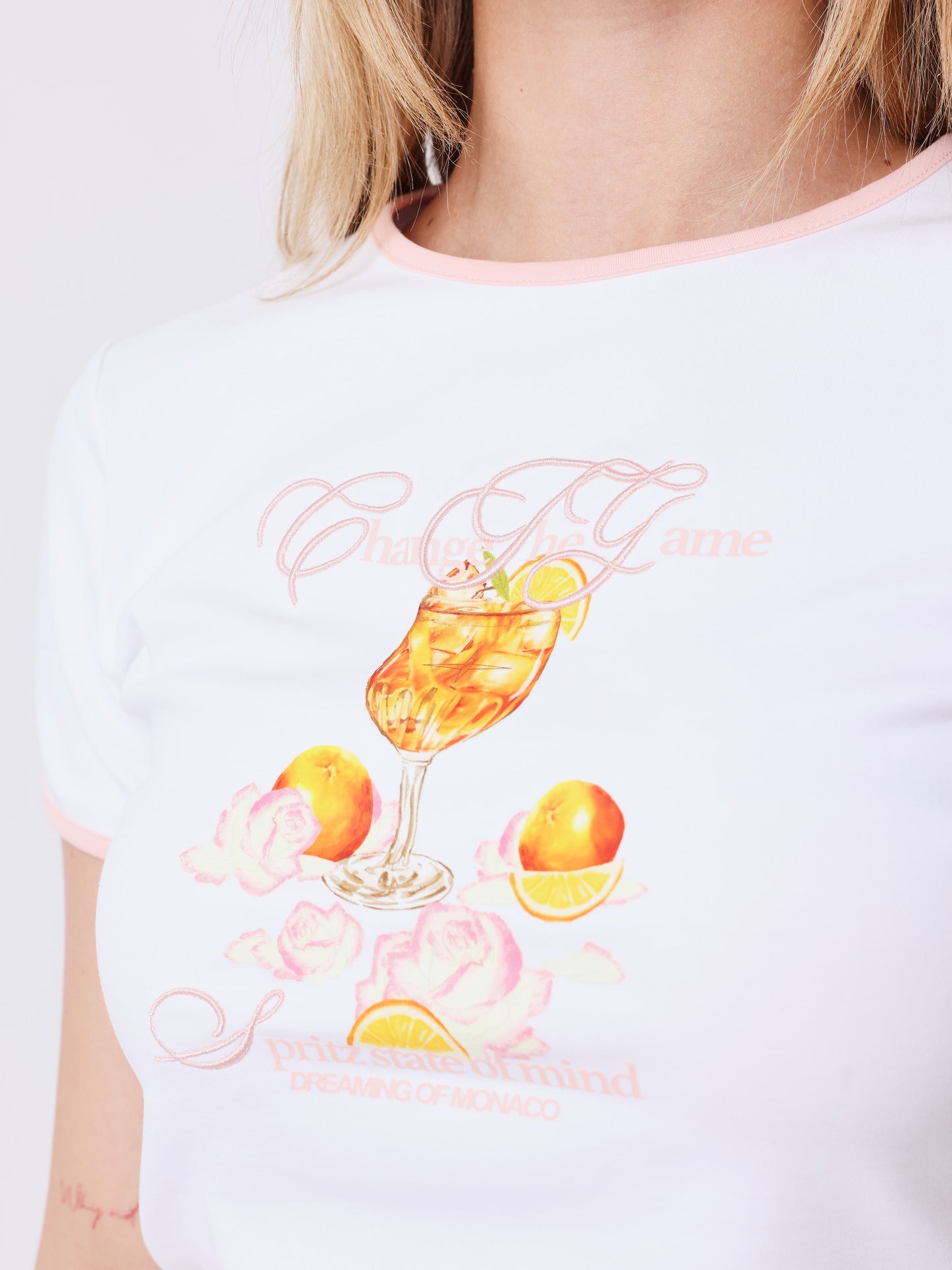 T-shirt ajusté à imprimé cocktail