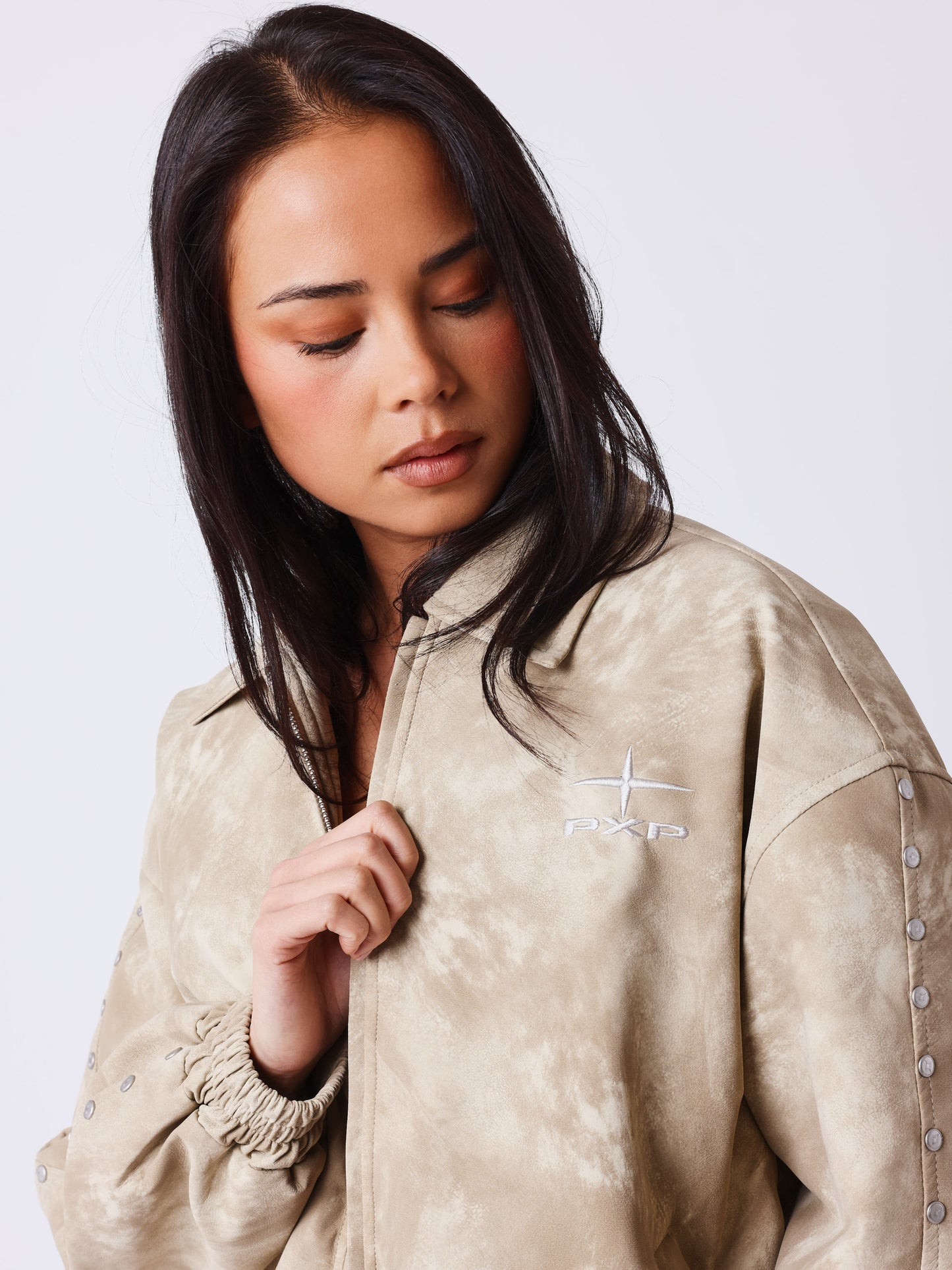 Edgy Jacke aus Kunstleder