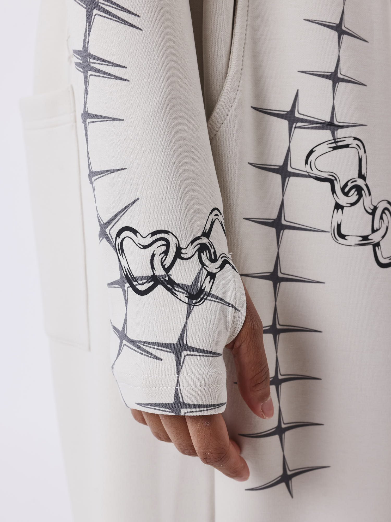 Reißverschluss-Hoodie mit Stacheldraht- und Kettenprint-7