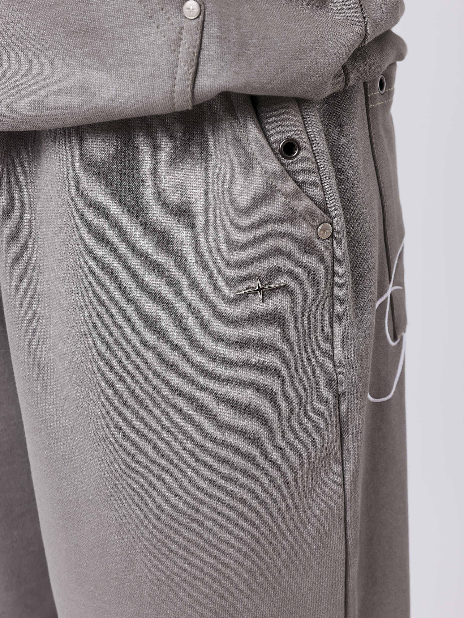 Eyelet Jogginghose-4