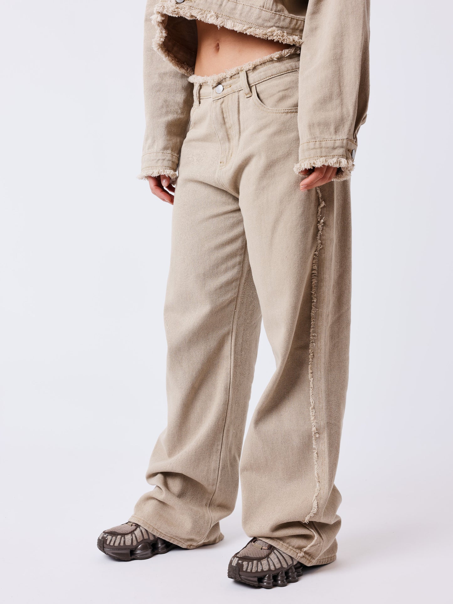 Pantalon en denim Frayed