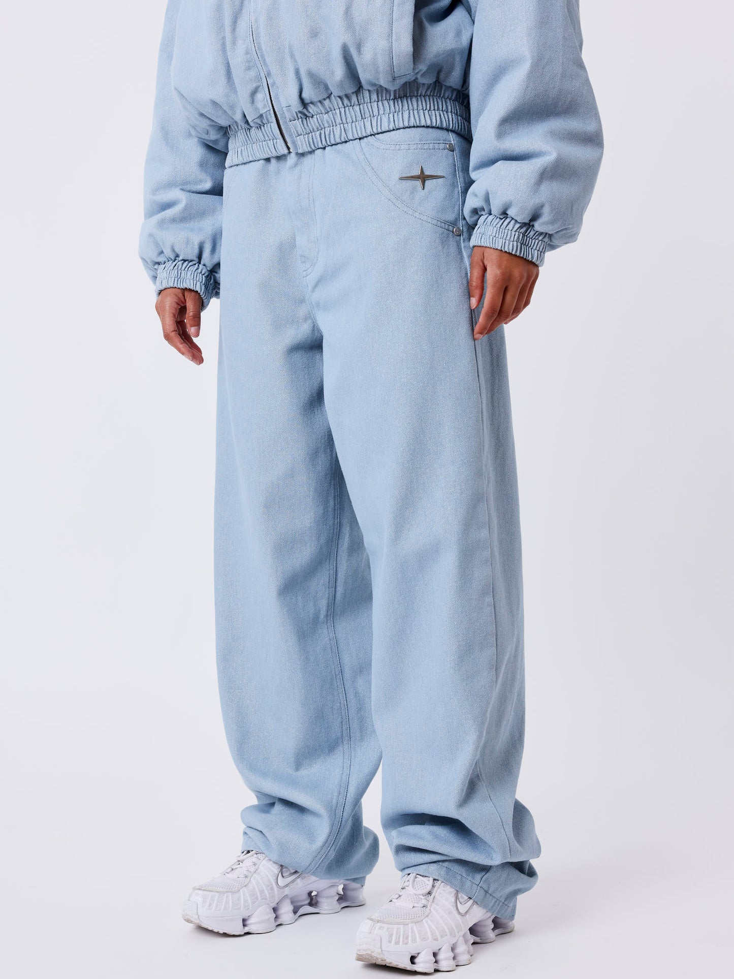Pantalón denim escarchado