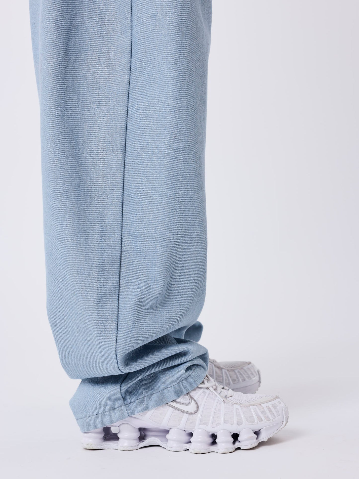 Pantalón denim escarchado