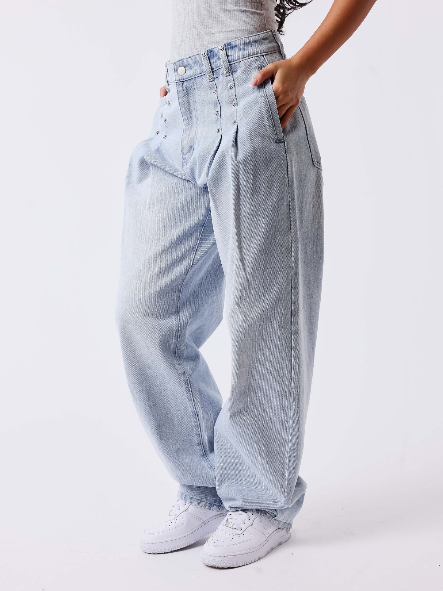 Jean Barrel Essentials