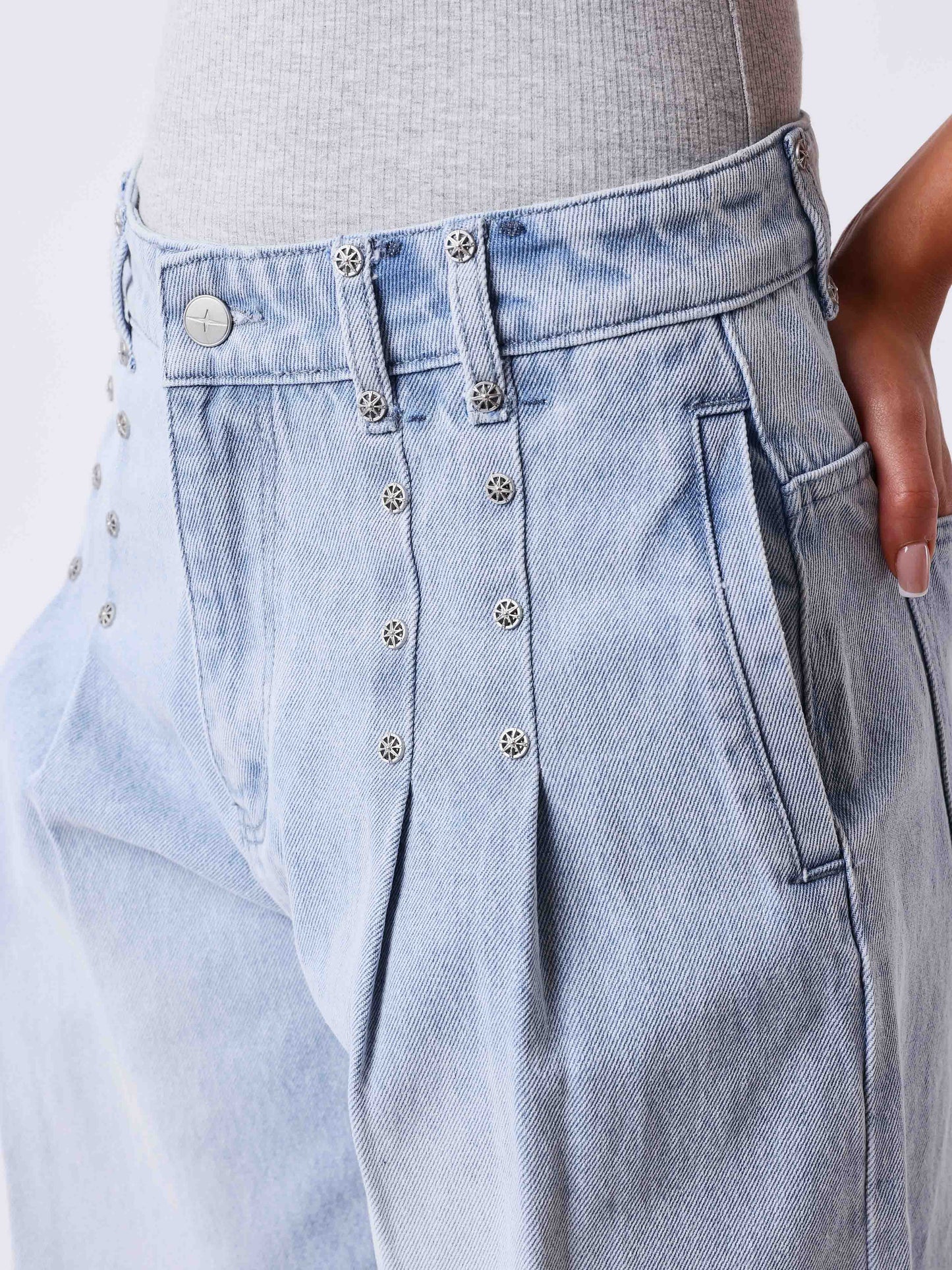 Jean Barrel Essentials