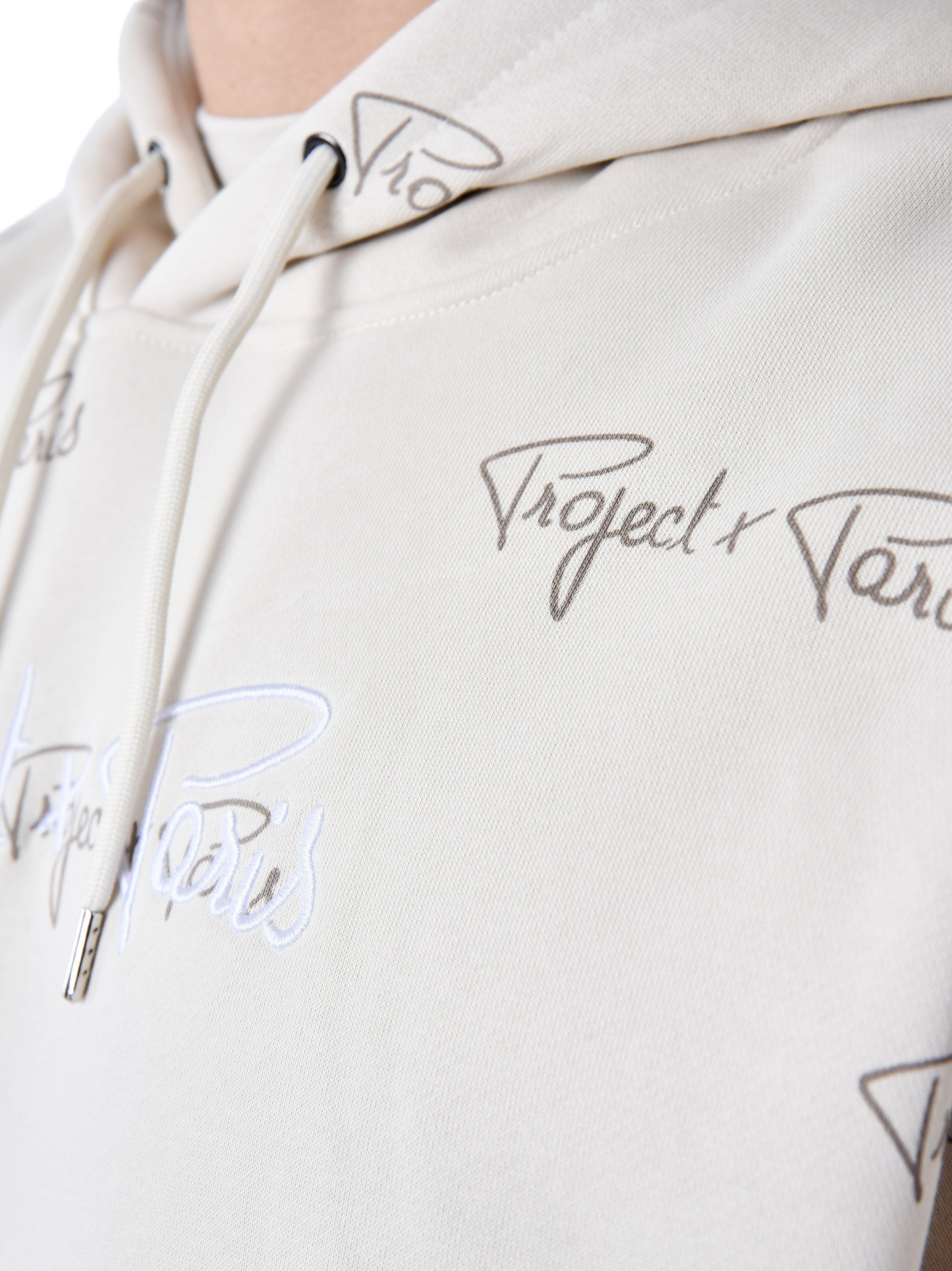 sweat-a-capuche-imprime-signature-all-over-greige