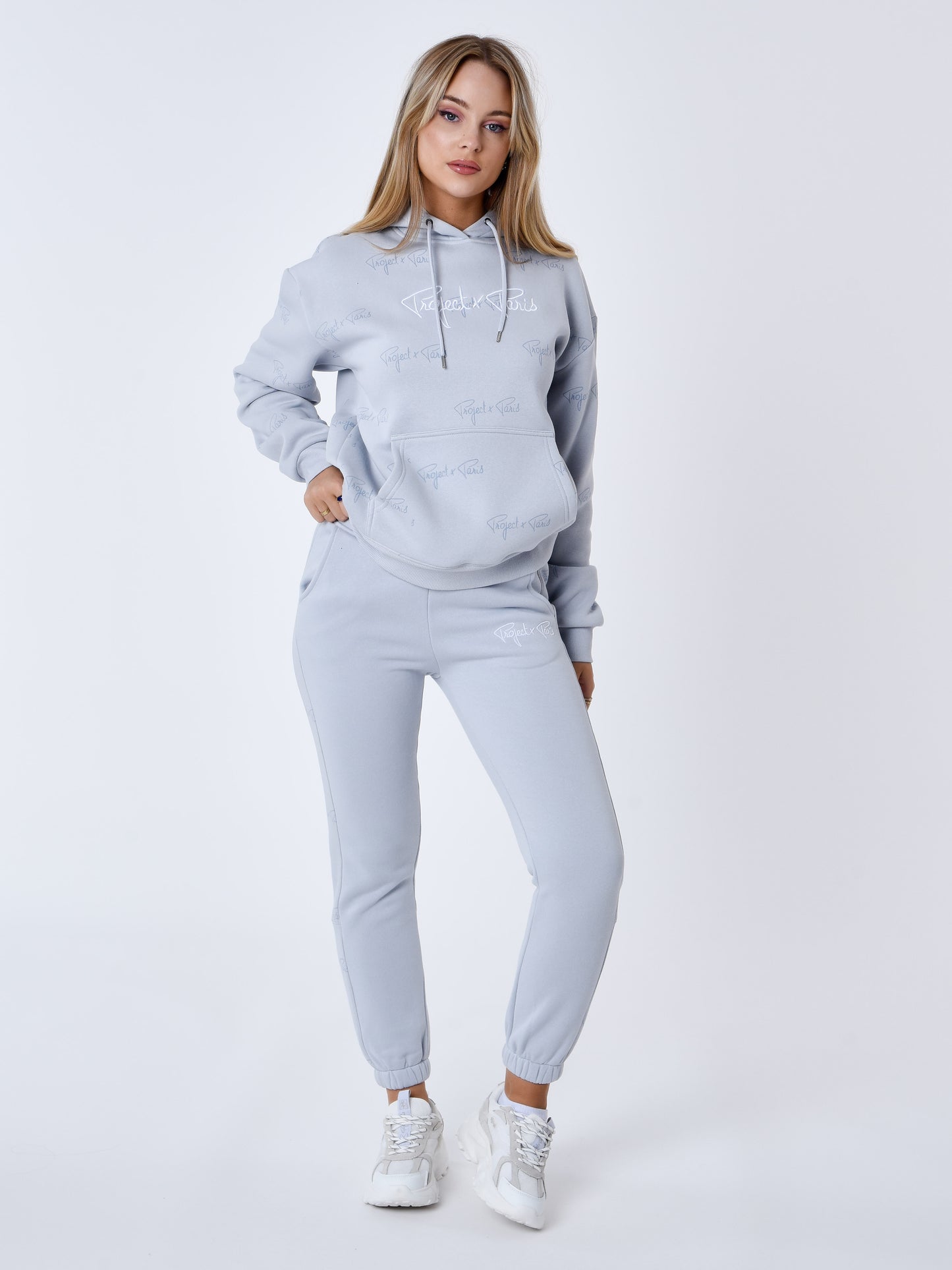 bas-de-jogging-a-bandes-all-over-signature-bleu-glacier