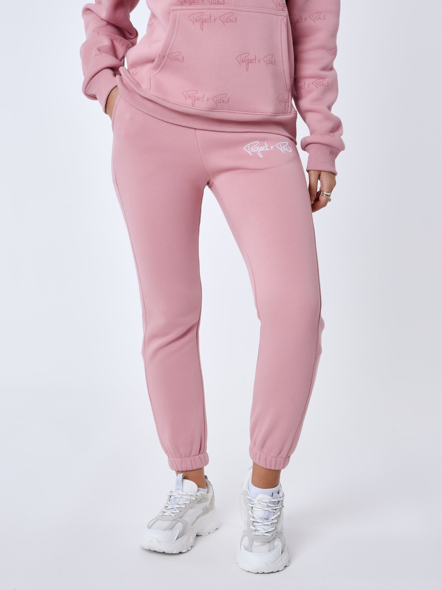 bas-de-jogging-a-bandes-all-over-signature-rose-dragee
