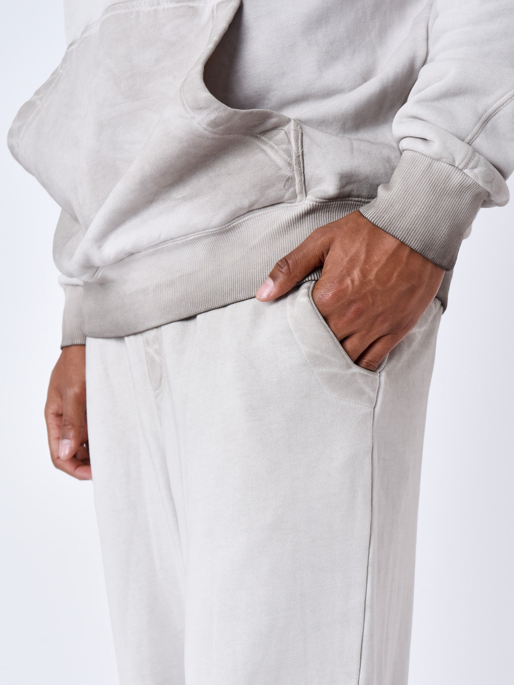 bas-de-jogging-delave-gris-fume