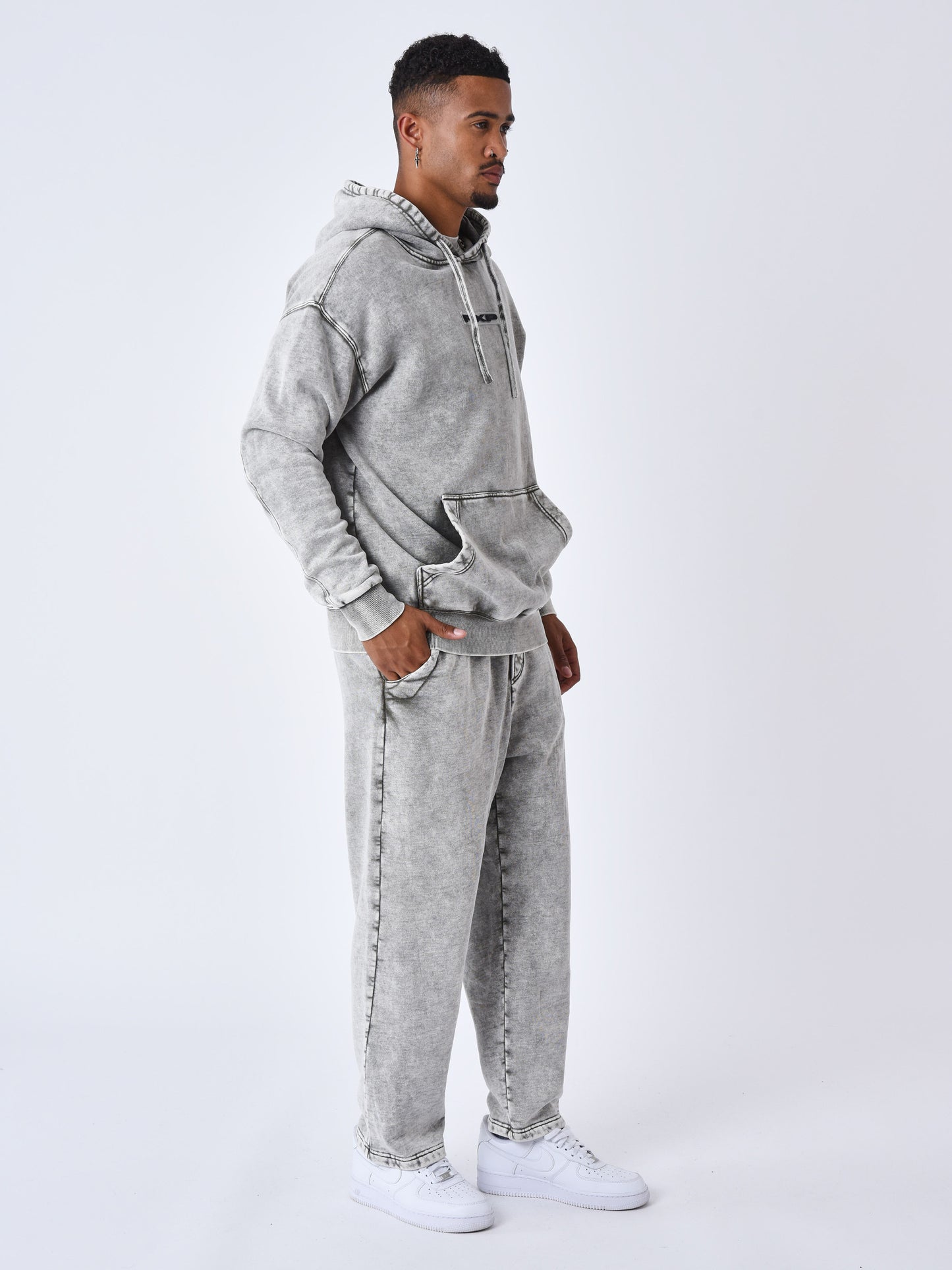 bas-de-jogging-delave-gris-clair