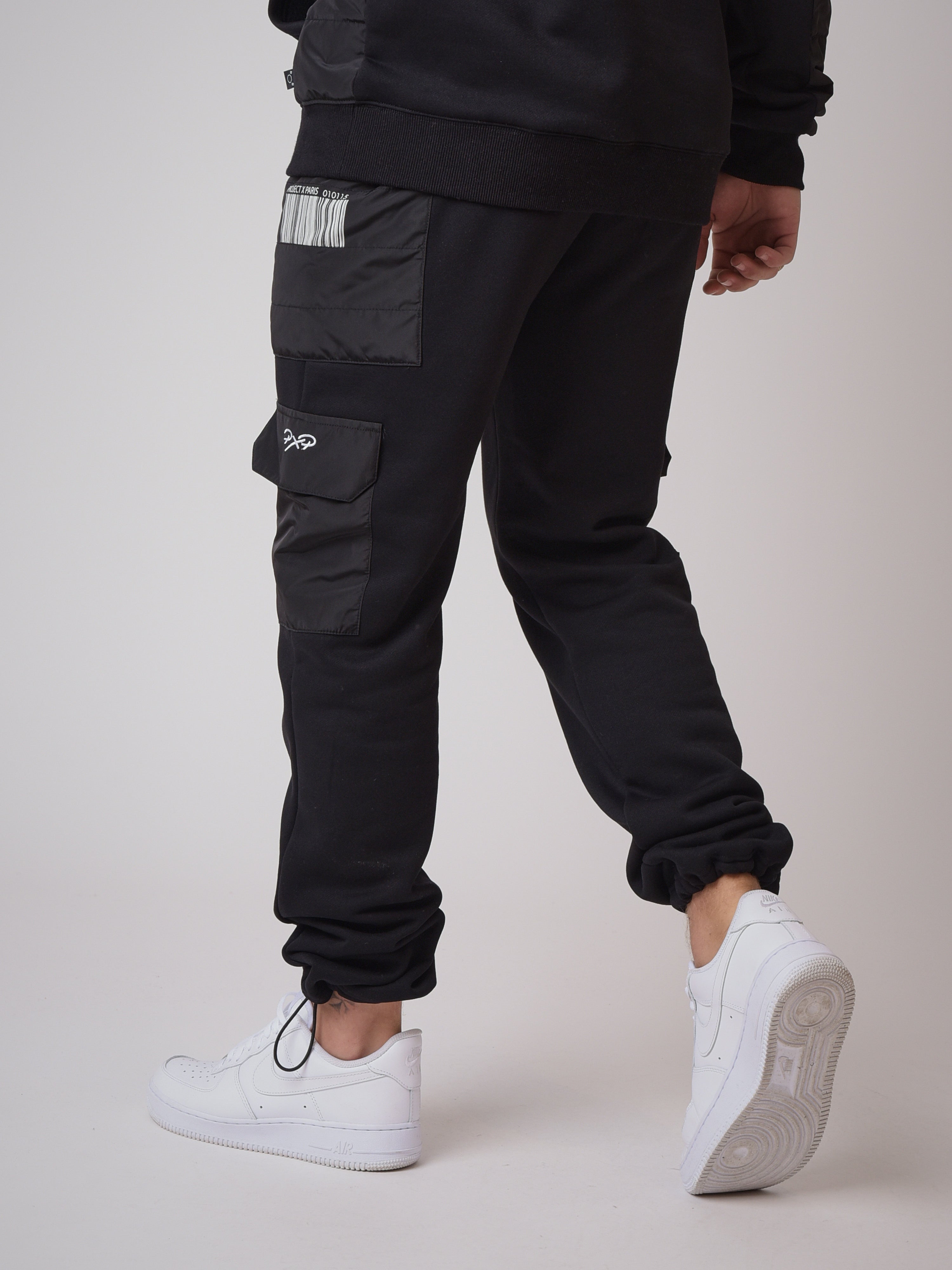 bas-de-jogging-details-matelasses-2040086-noir