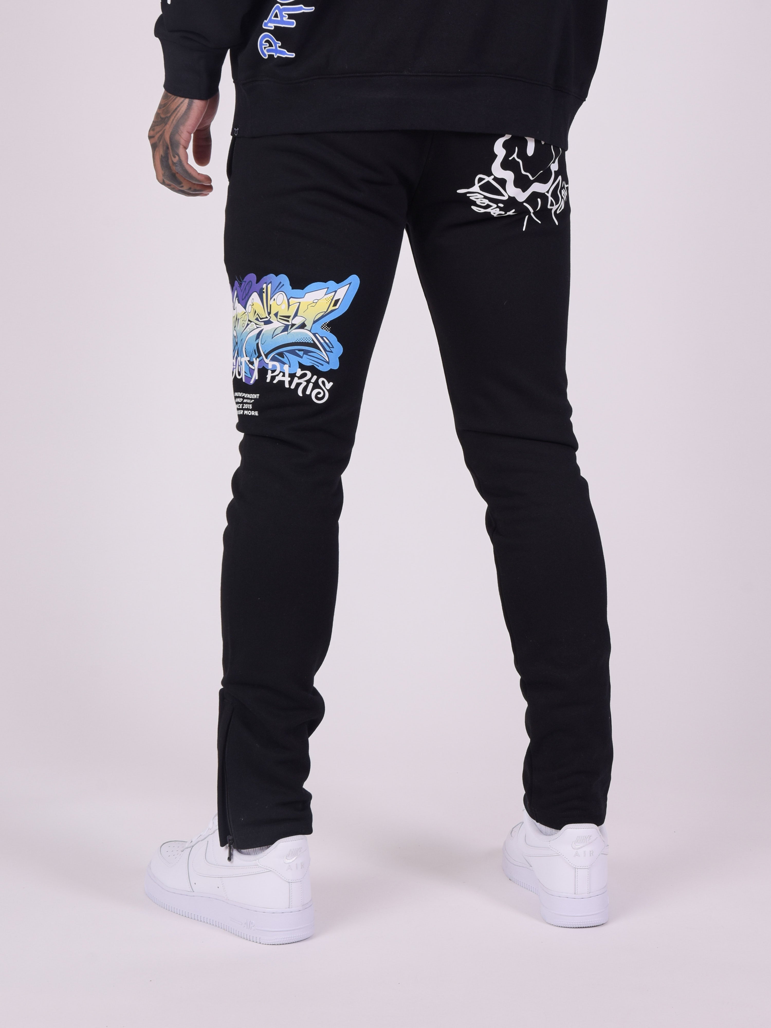 Pantaloni de trening cu imprimeu street art-6