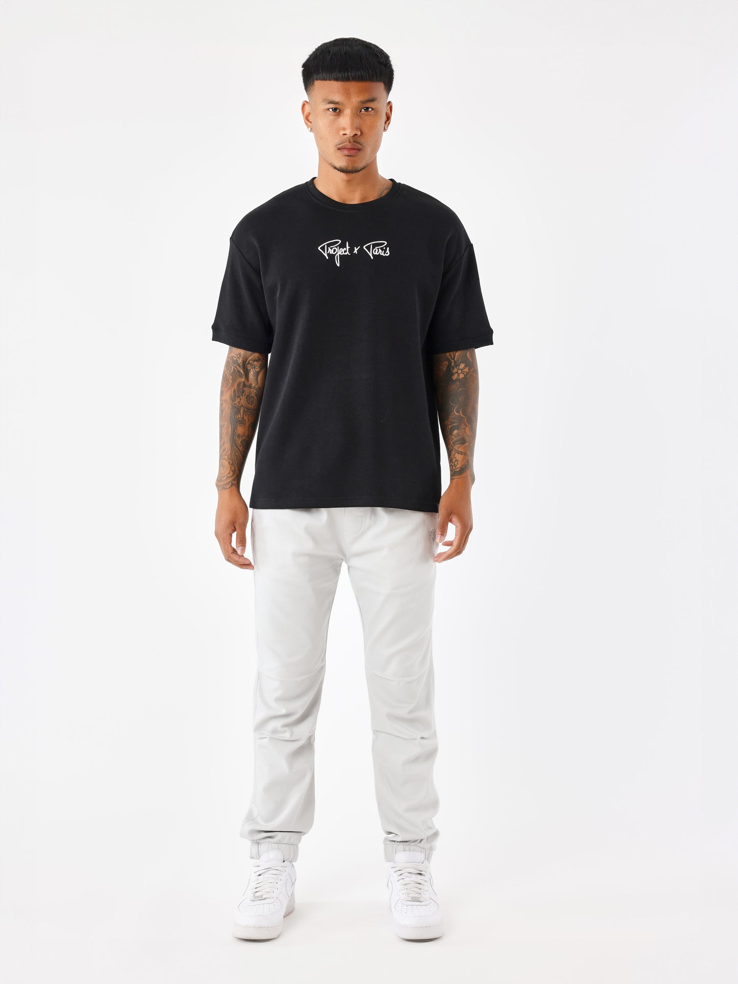 bas-de-jogging-parachute-basique-light-stone-modelshot