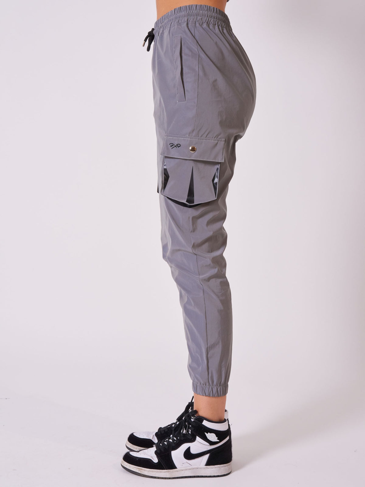 bas-de-jogging-poches-oversize-reflechissant