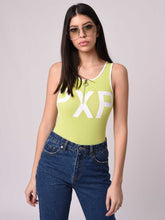 body-zippe-femme-project-x-paris-f191035-jaune-modelshot