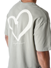 Camiseta con corazón bordado street