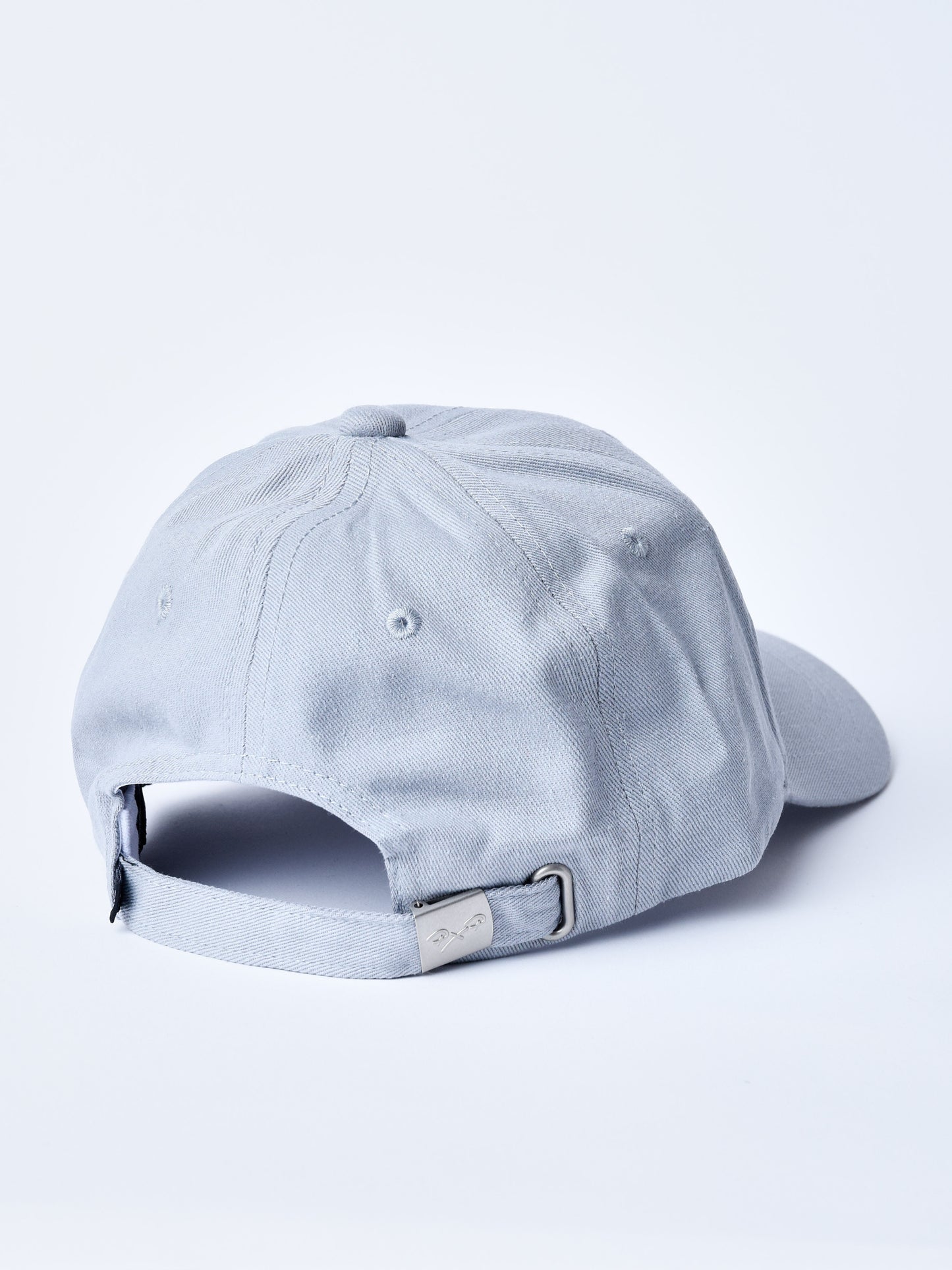 ca21017-gris-clair