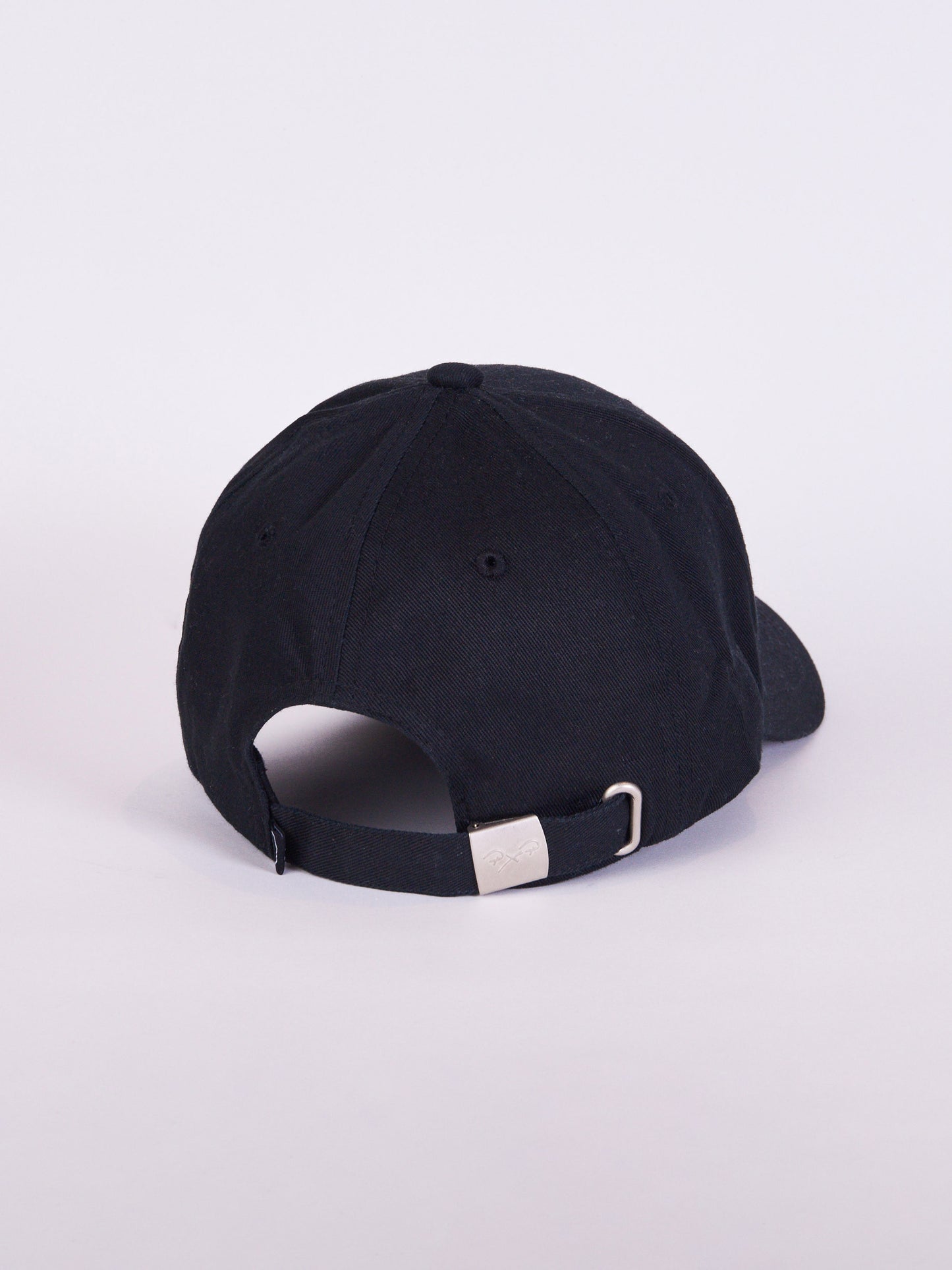 ca21017-noir