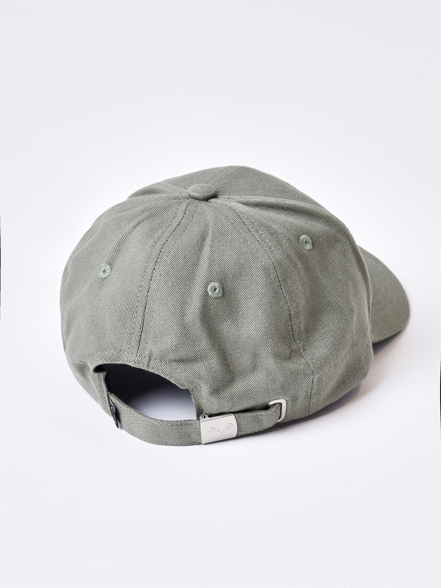 ca21017-olive