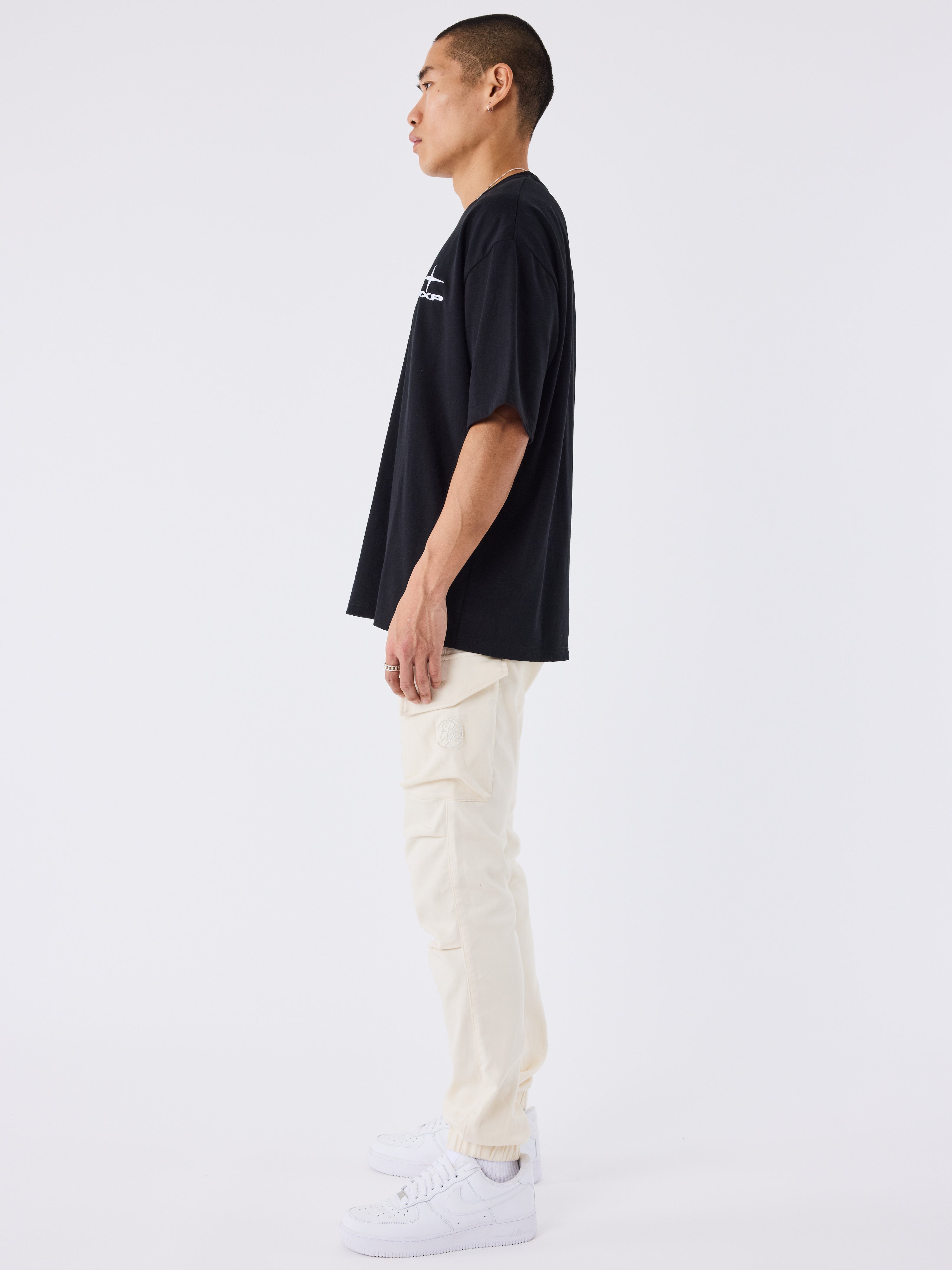 Pantaloni cargo cu detalii monogramă-4