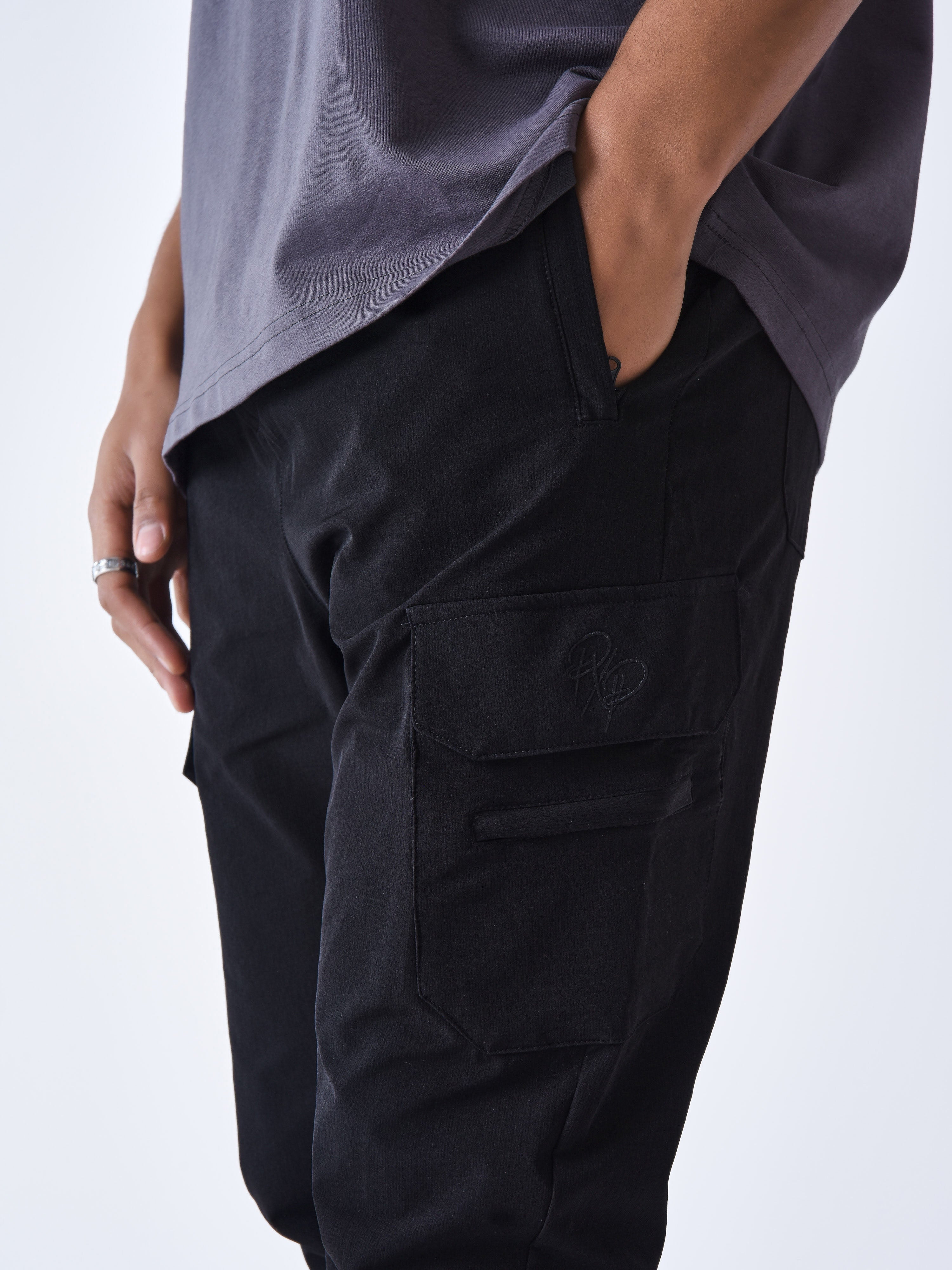 cargo-multi-poches-technique-noir